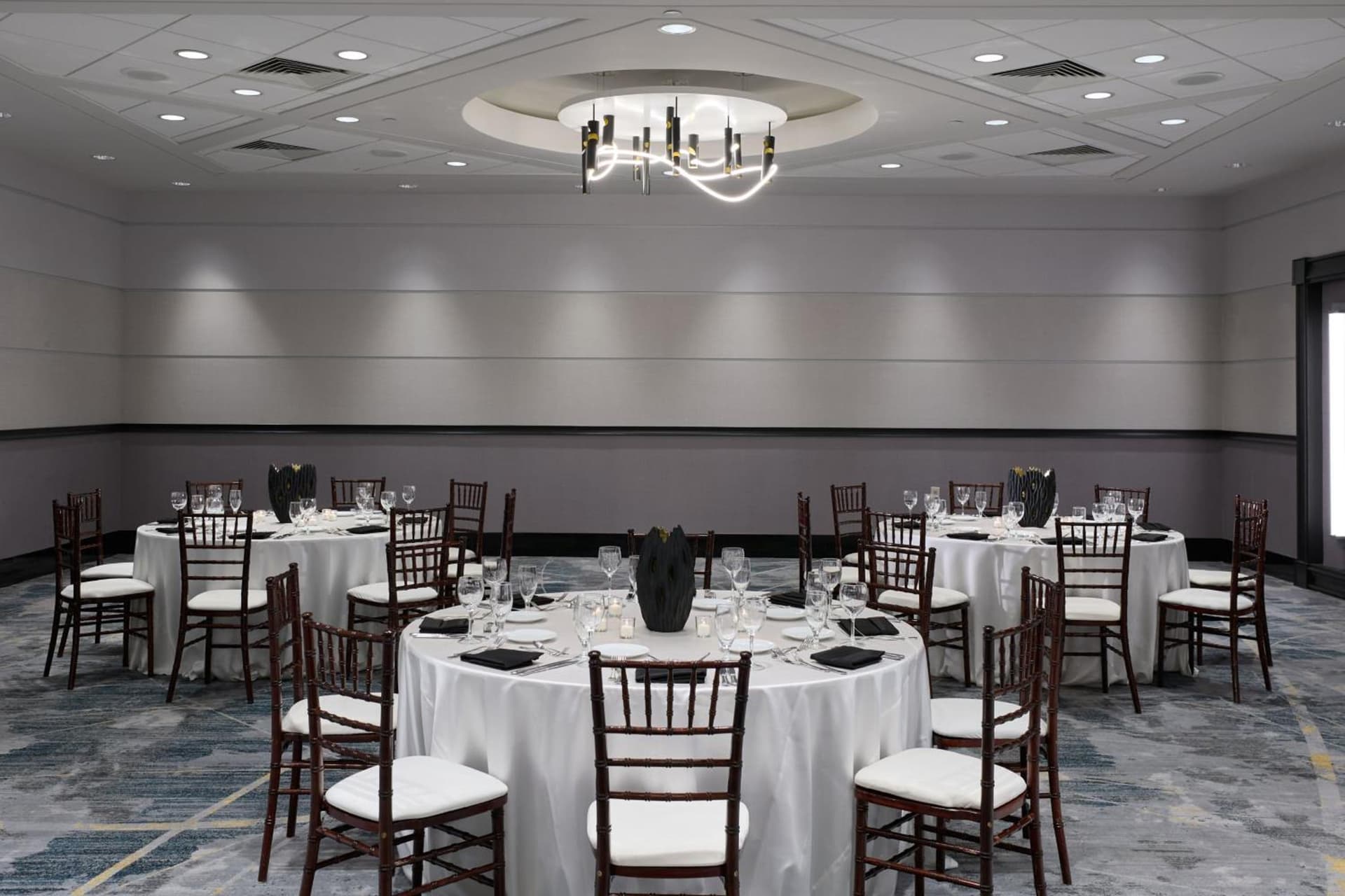 Marriott Chicago O’Hare gallery photo in Rosemont, IL — image 13