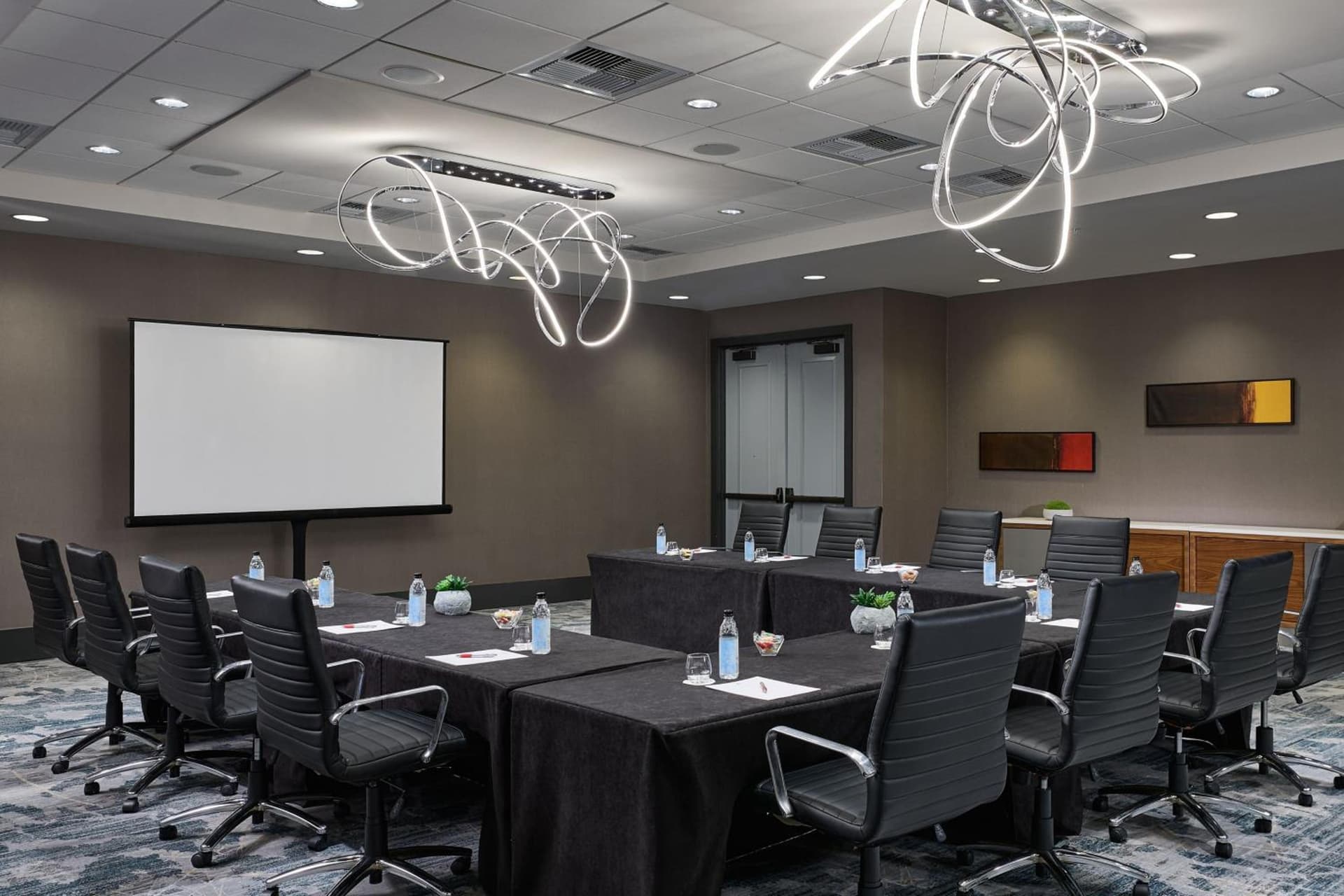 Marriott Chicago O’Hare gallery photo in Rosemont, IL — image 21