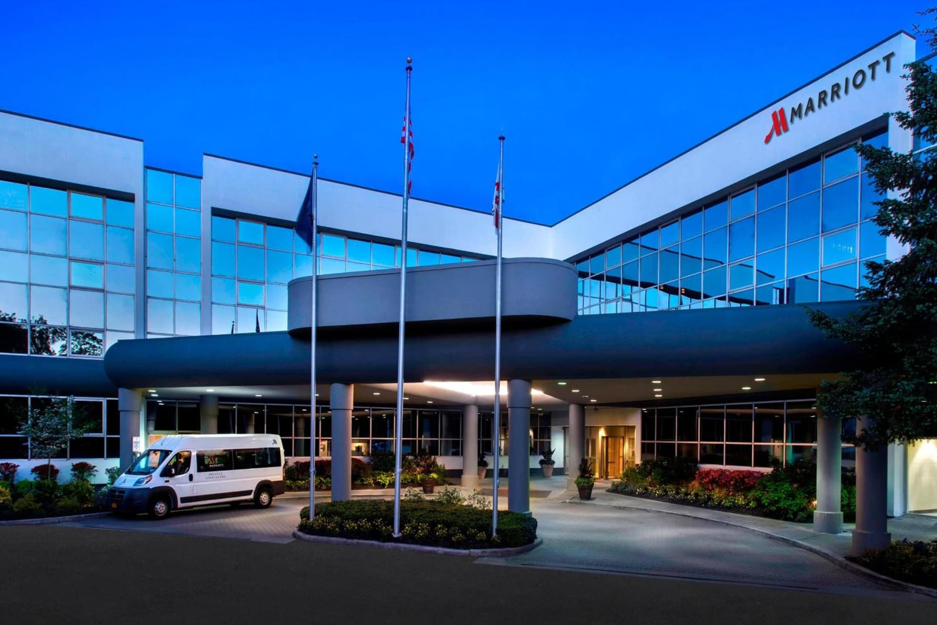 Marriott Melville Long Island featured exterior or lobby in Melville, NY — similar hotel