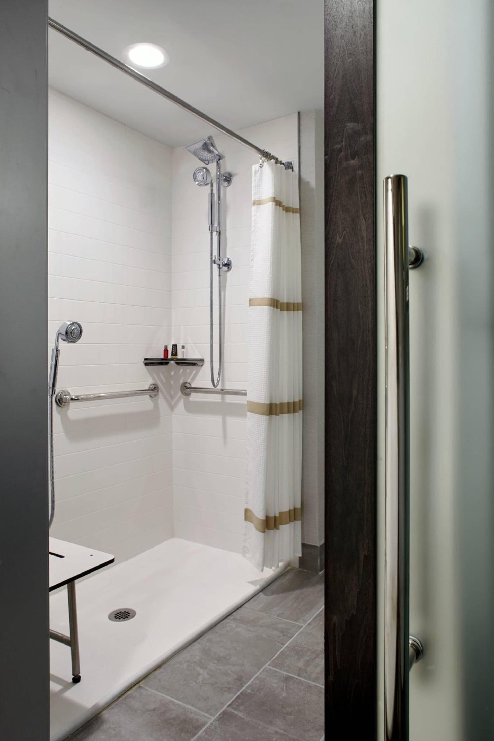 Marriott Cincinnati Northeast gallery photo in Mason, OH — image 12