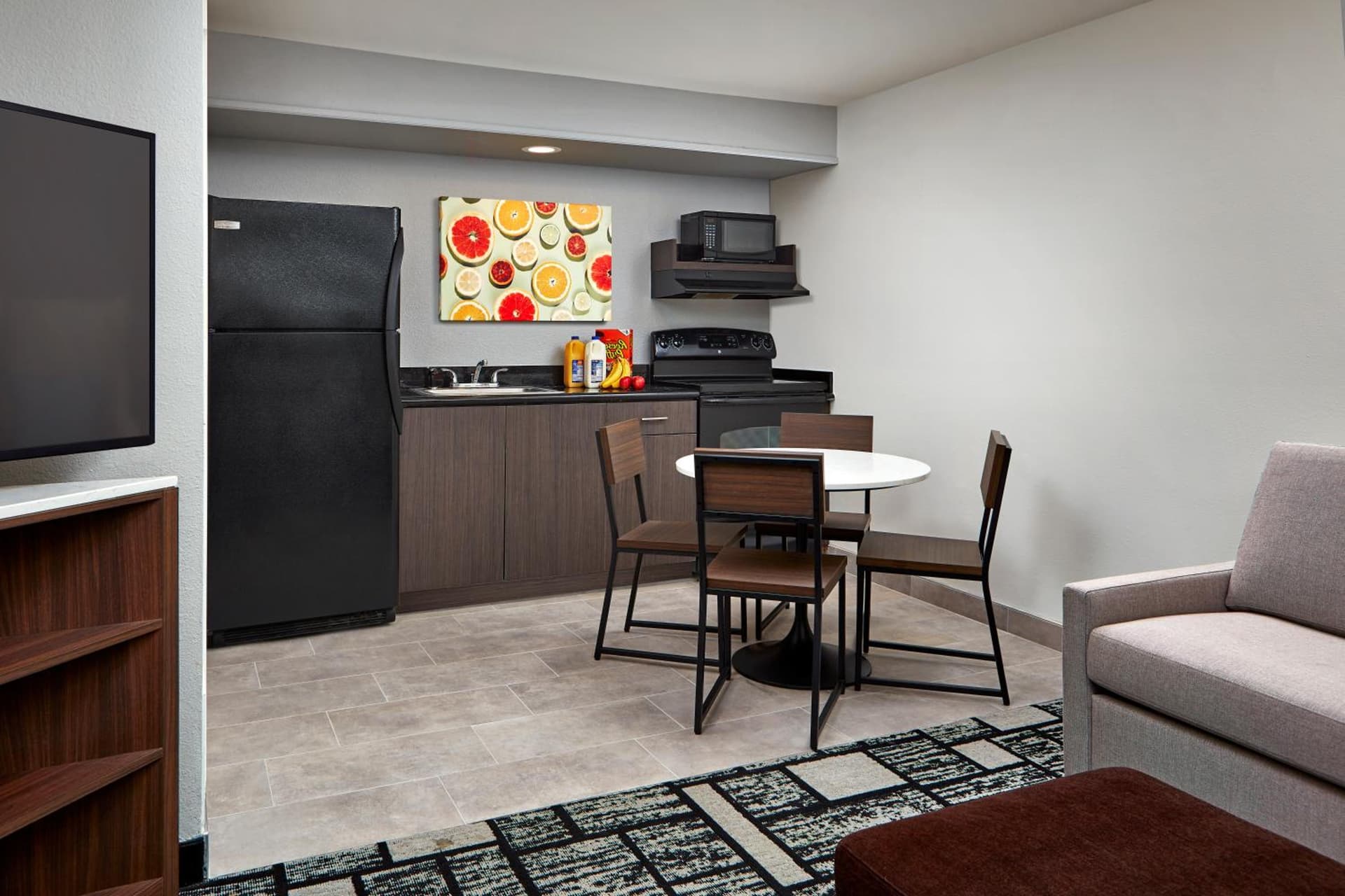 Best Western Plus Meridian Inn & Suites, Anaheim-Orange gallery photo in Orange, CA — image 16