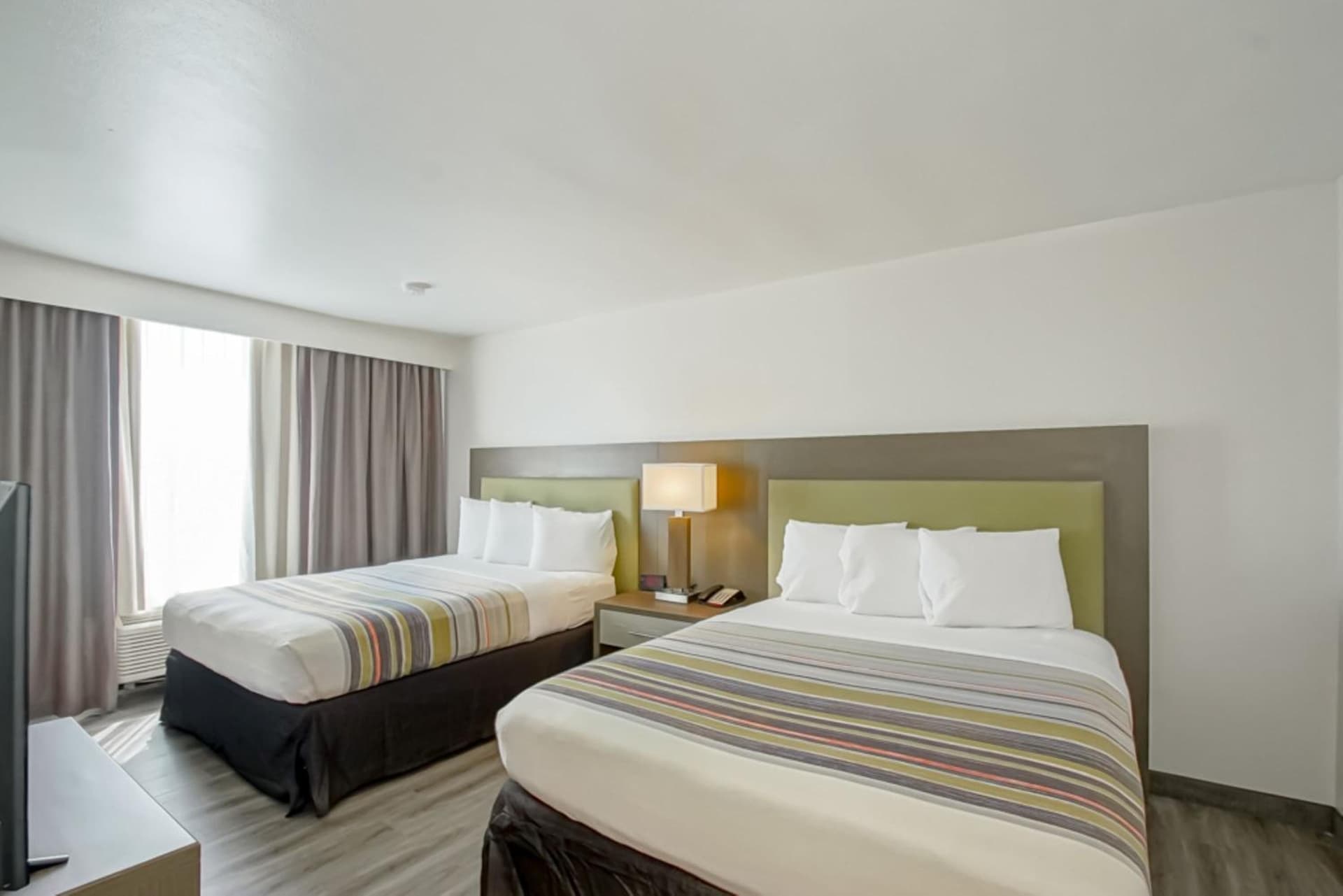 Country Inn & Suites by Radisson, New Orleans I-10 East, LA gallery photo in New Orleans, LA — image 30