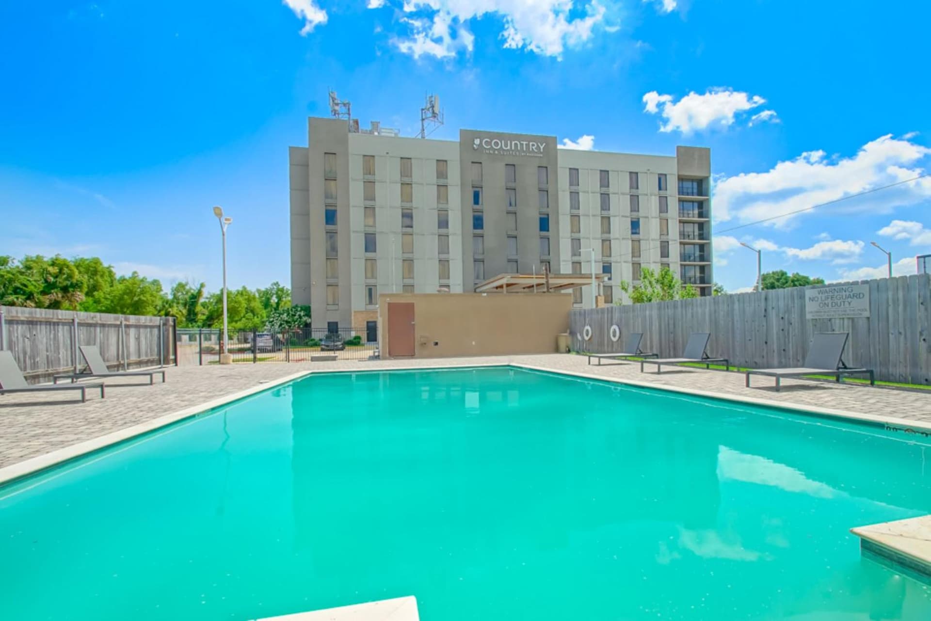 Country Inn & Suites by Radisson, New Orleans I-10 East, LA gallery photo in New Orleans, LA — image 33