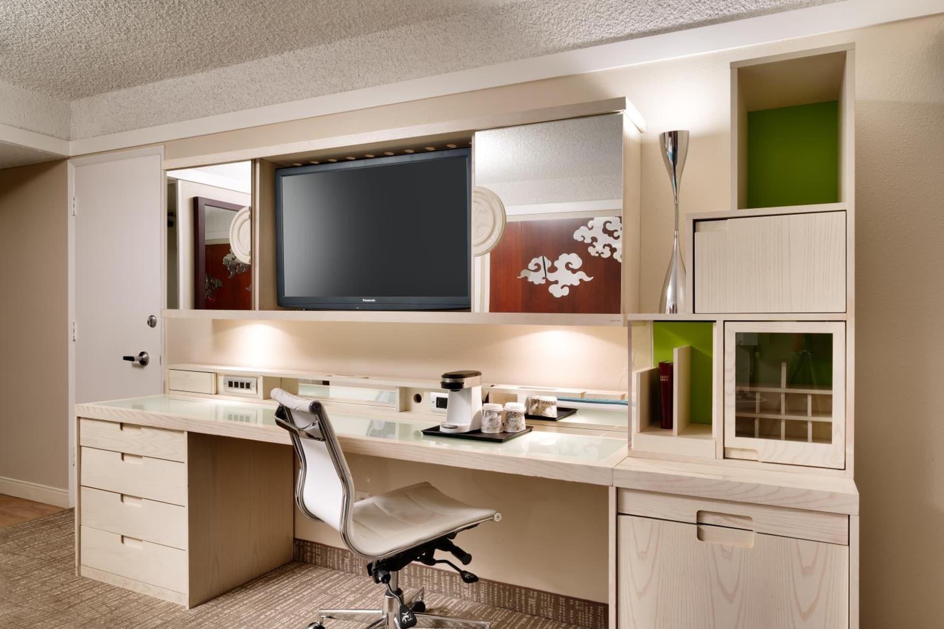 Atrium Hotel Orange County gallery photo in Irvine, CA — image 13