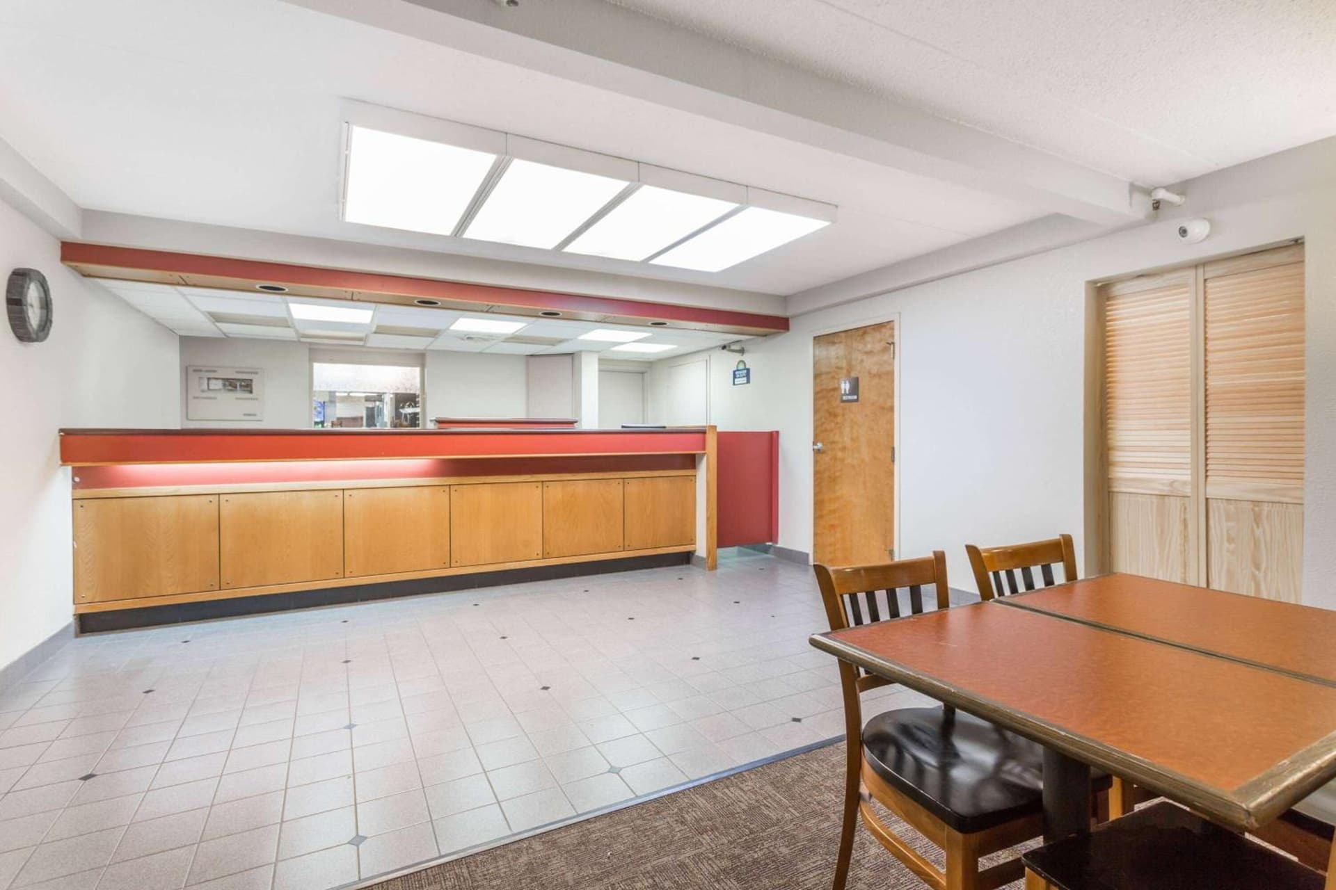 Days Inn by Wyndham Harrisburg North property views in Harrisburg, PA — gallery photo 3