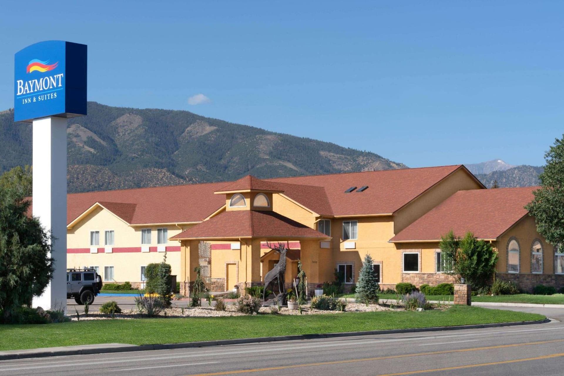 Baymont by Wyndham Salida property views in Salida, CO — gallery photo 3