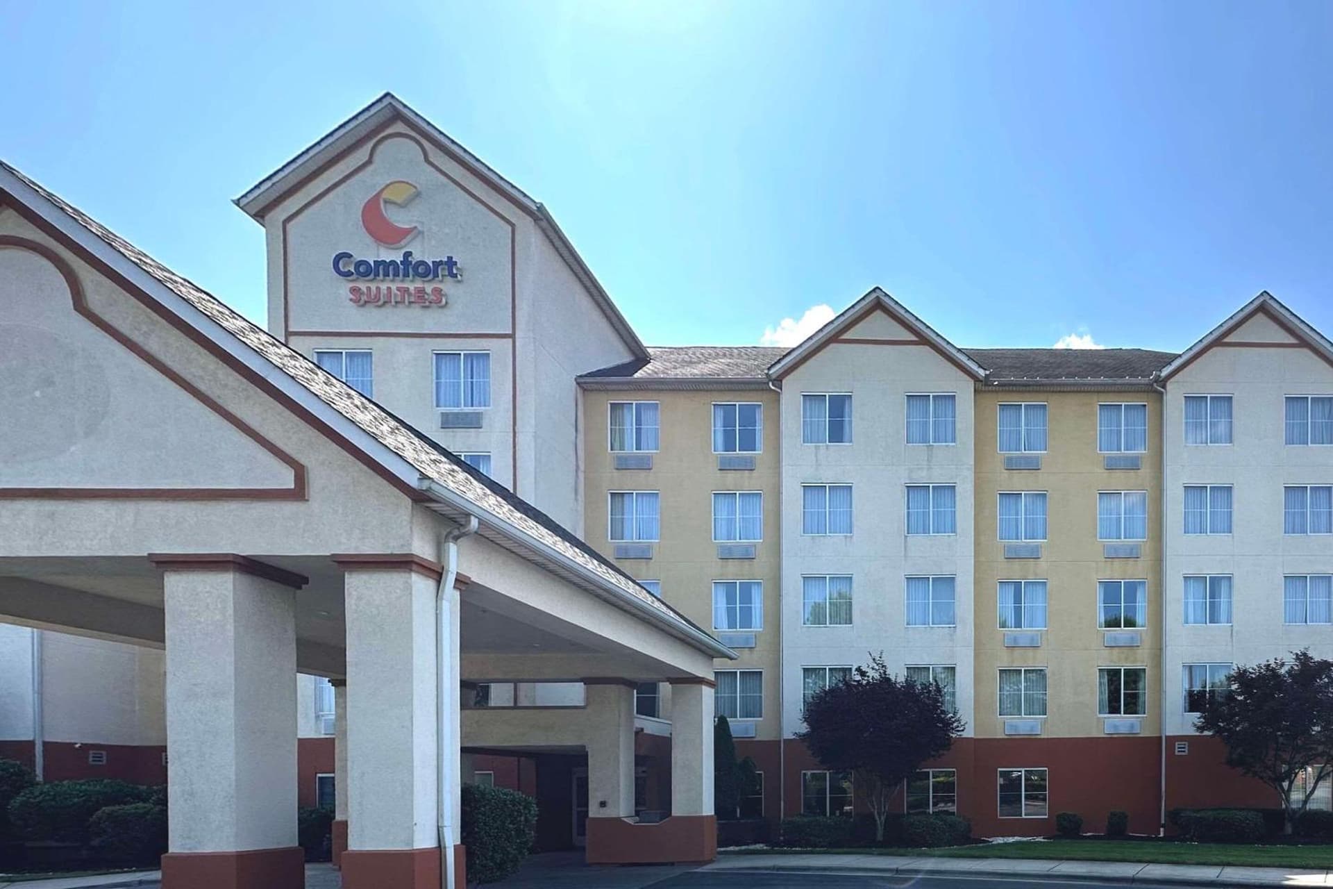 Charlotte Suites by IHG featured exterior or lobby in Charlotte, NC — similar hotel