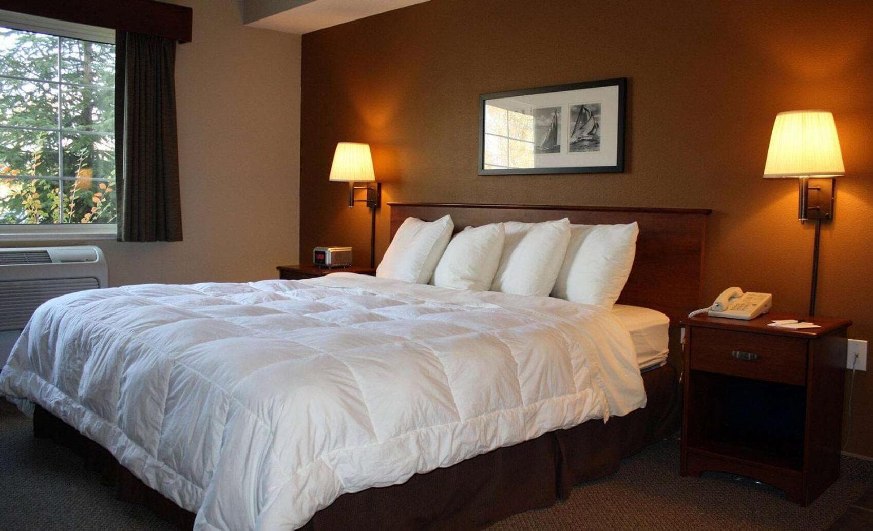 AmericInn by Wyndham Charlevoix interior in Charlevoix, MI — gallery photo 2