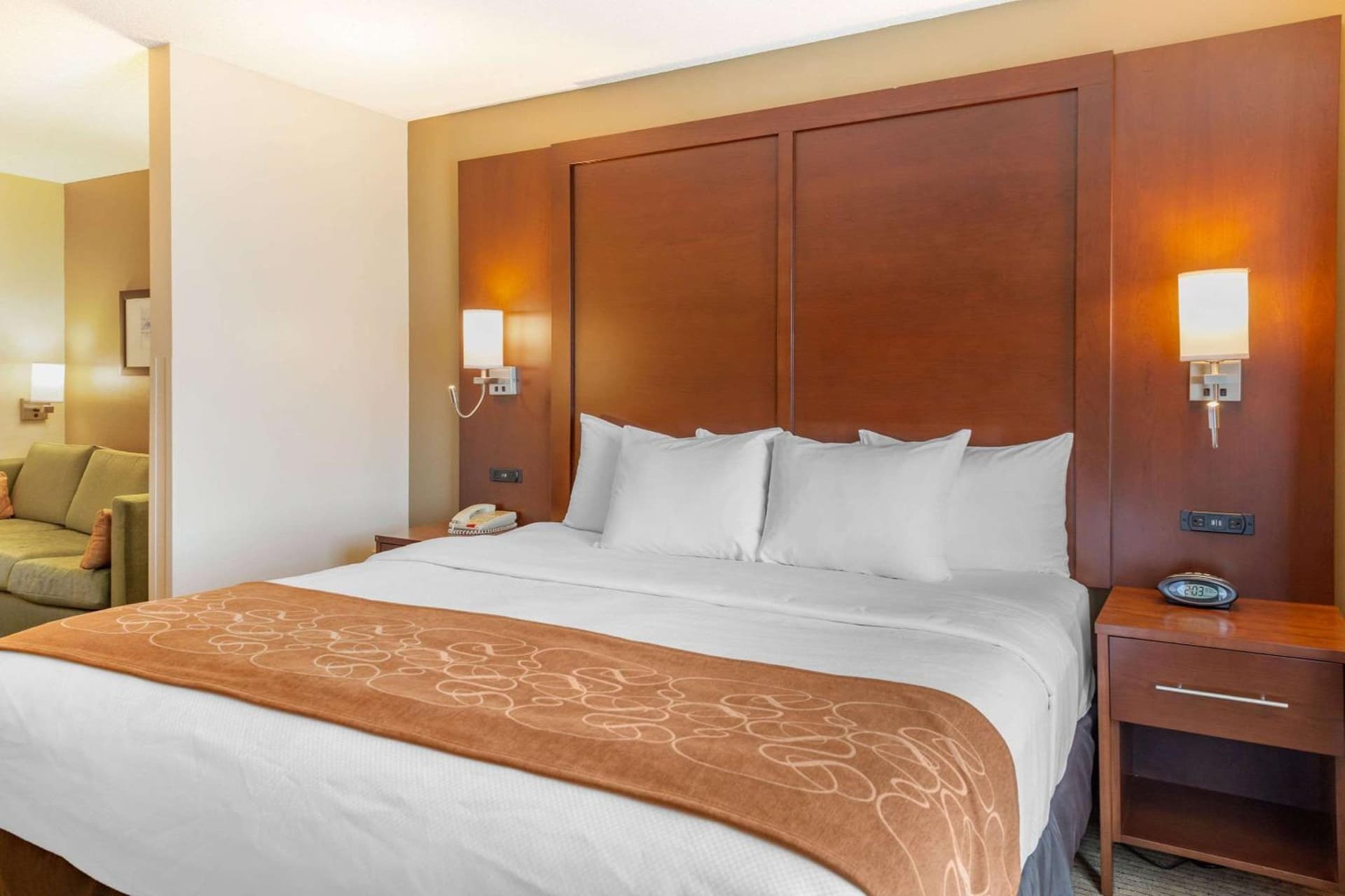 Comfort Suites Lancaster Amish Country gallery photo in Lancaster, PA — image 16