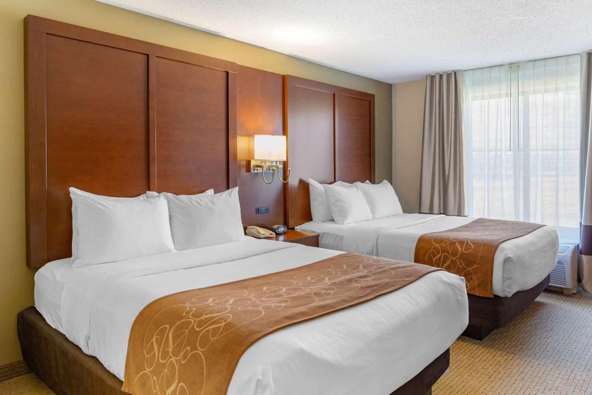 Comfort Suites Lancaster Amish Country gallery photo in Lancaster, PA — image 33