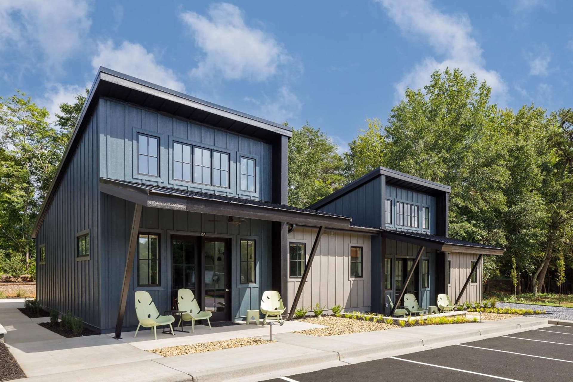 The Station by Compo Hotels interior in Travelers Rest, SC — gallery photo 2