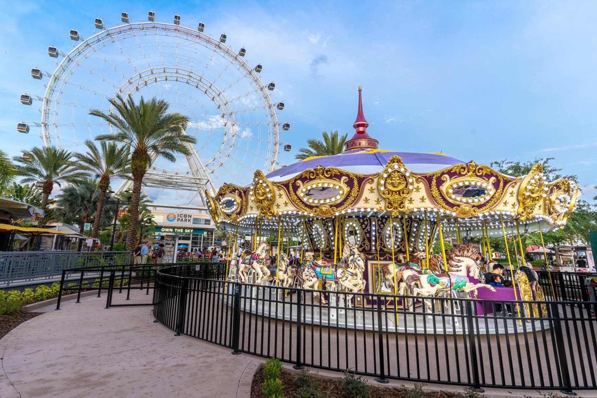 Holiday Inn Orlando International Dr-ICON by IHG gallery photo in Orlando, FL — image 9
