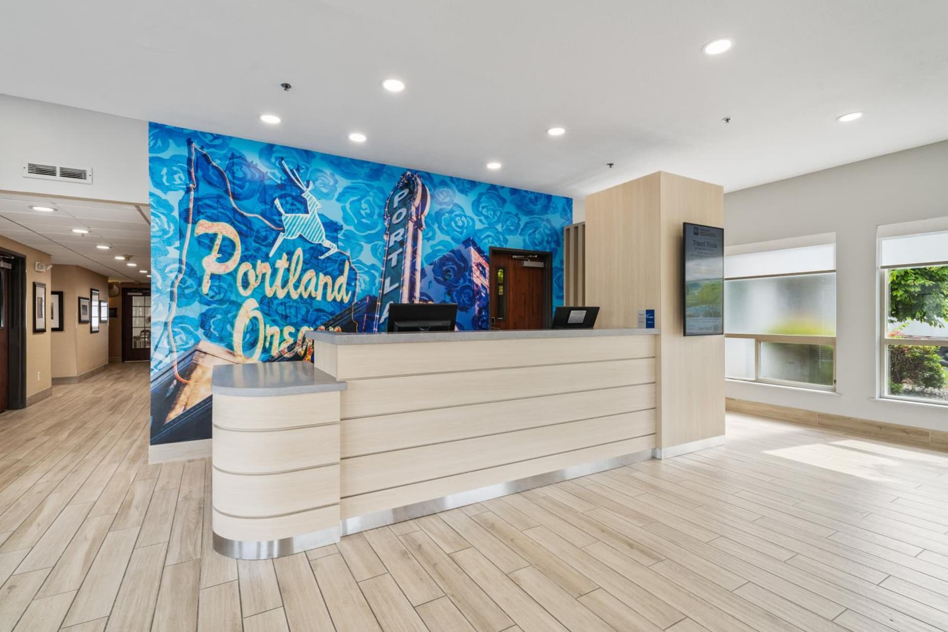 Best Western Lake Oswego Hotel & Suites gallery photo in Lake Oswego, OR — image 124