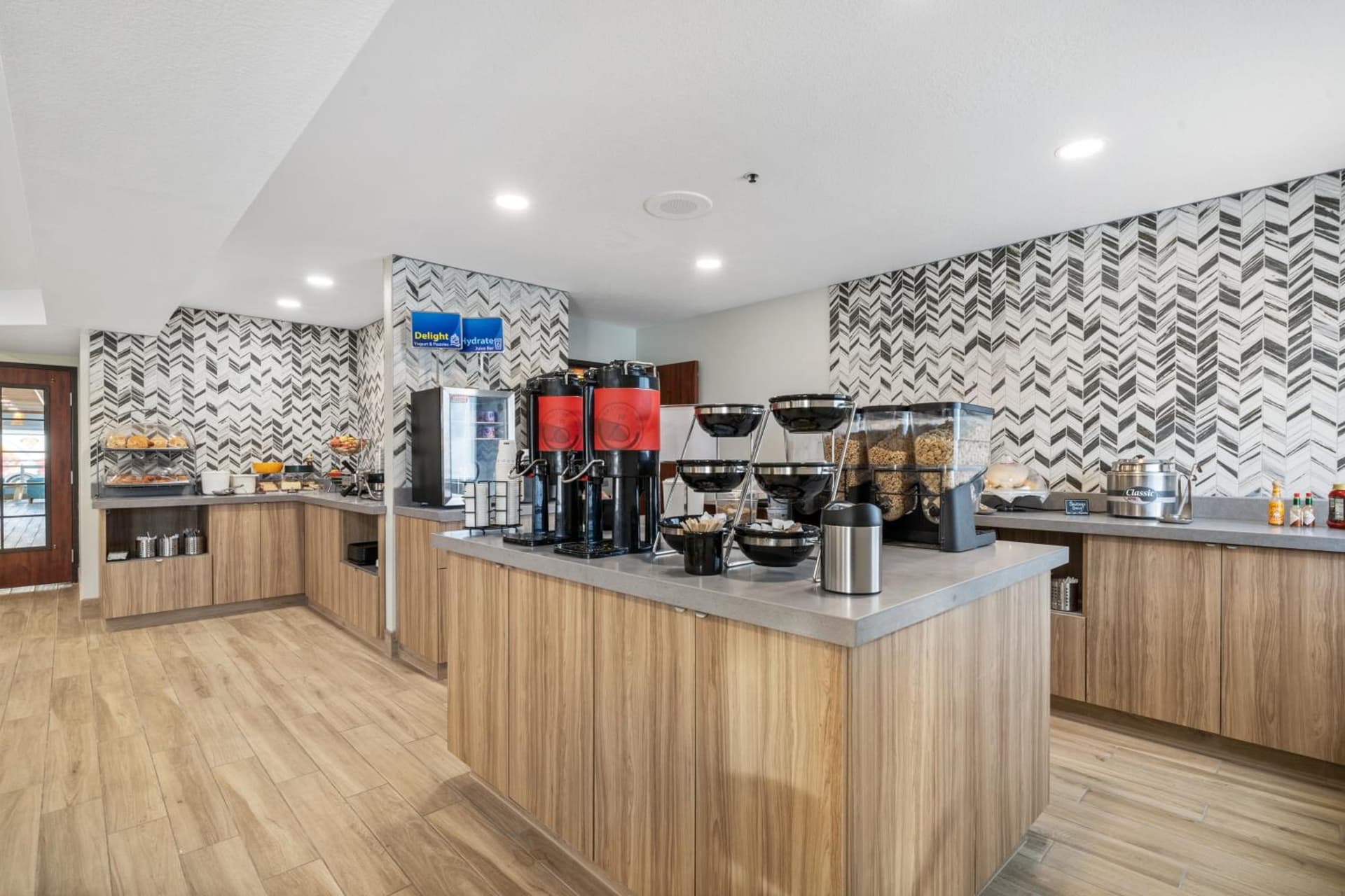 Best Western Lake Oswego Hotel & Suites gallery photo in Lake Oswego, OR — image 37