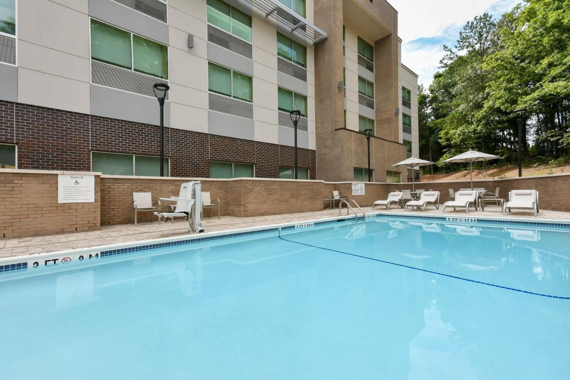 Holiday Inn Express & Suites Charlotte - Ballantyne by IHG gallery photo in Charlotte, NC — image 24