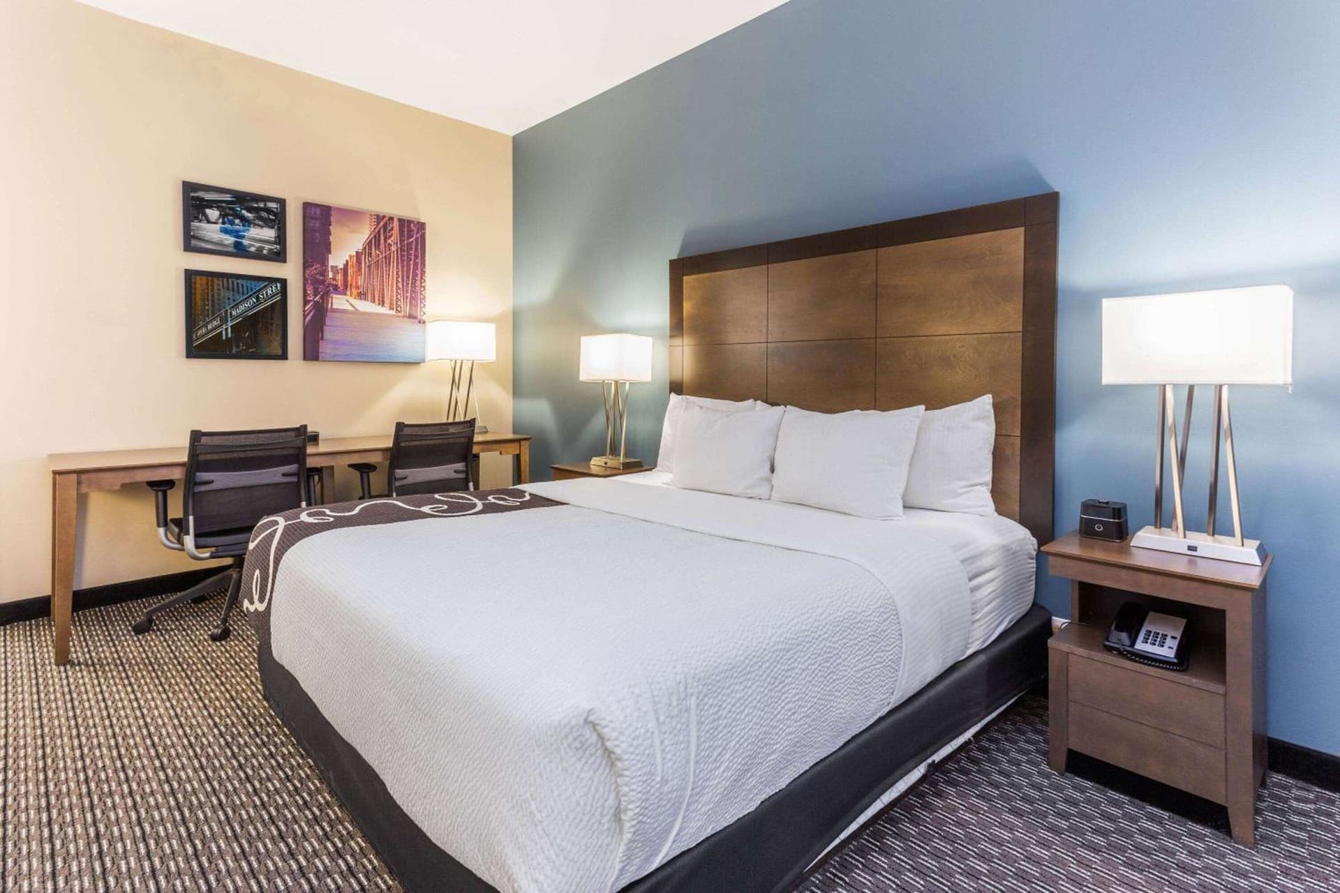 La Quinta Inn & Suites by Wyndham Chicago Downtown gallery photo in Chicago, IL — image 29
