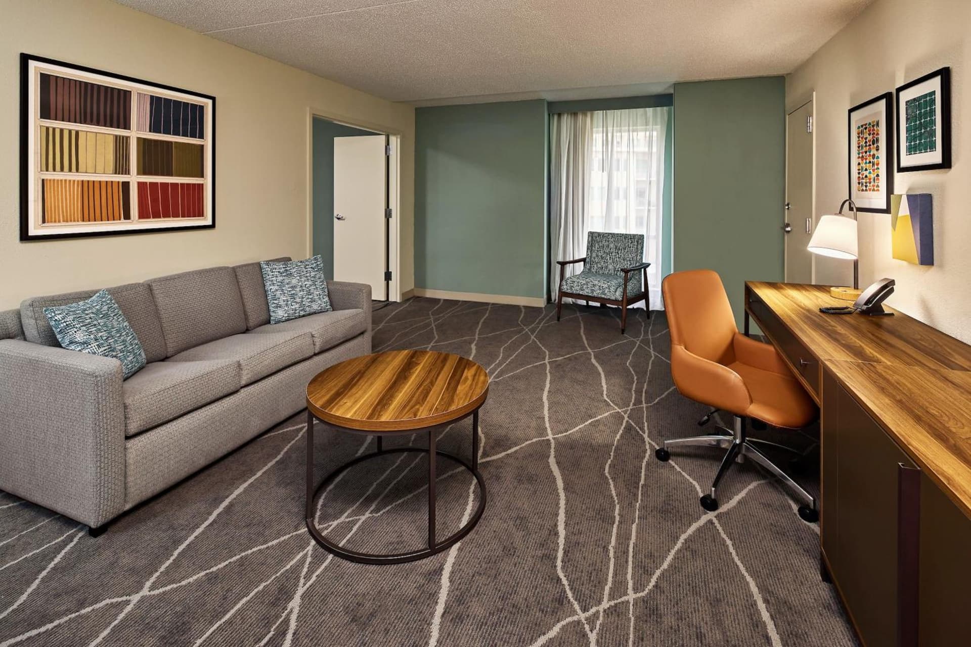 Holiday Inn Express & Suites Charleston DWTN - Medical CTR by IHG gallery photo in Charleston, SC — image 43