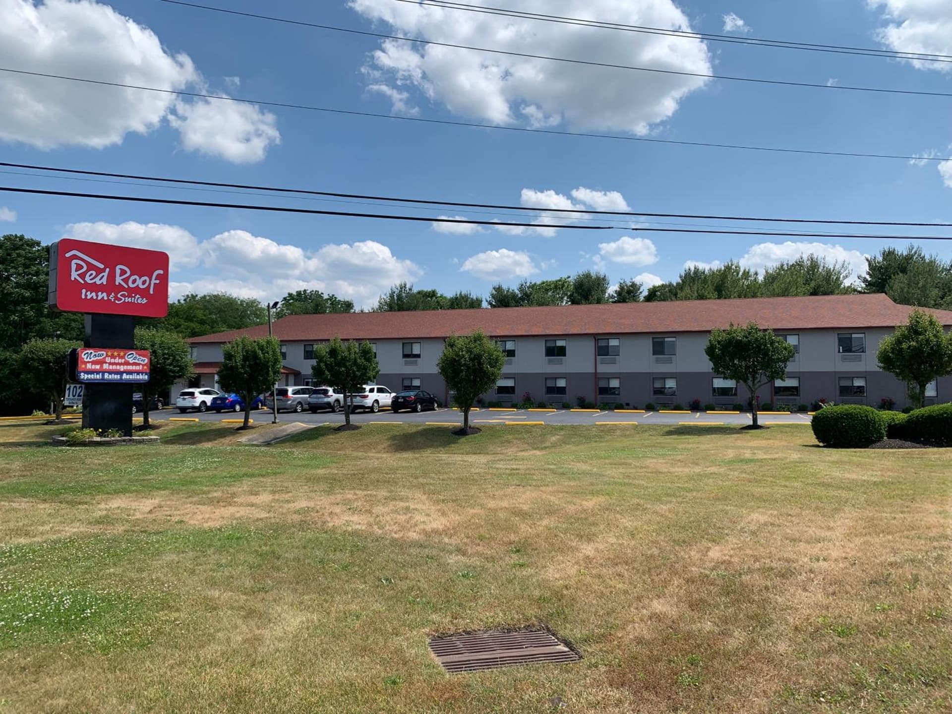 Red Roof Inn & Suites Vineland - Buena featured exterior or lobby in Buena, NJ — similar hotel