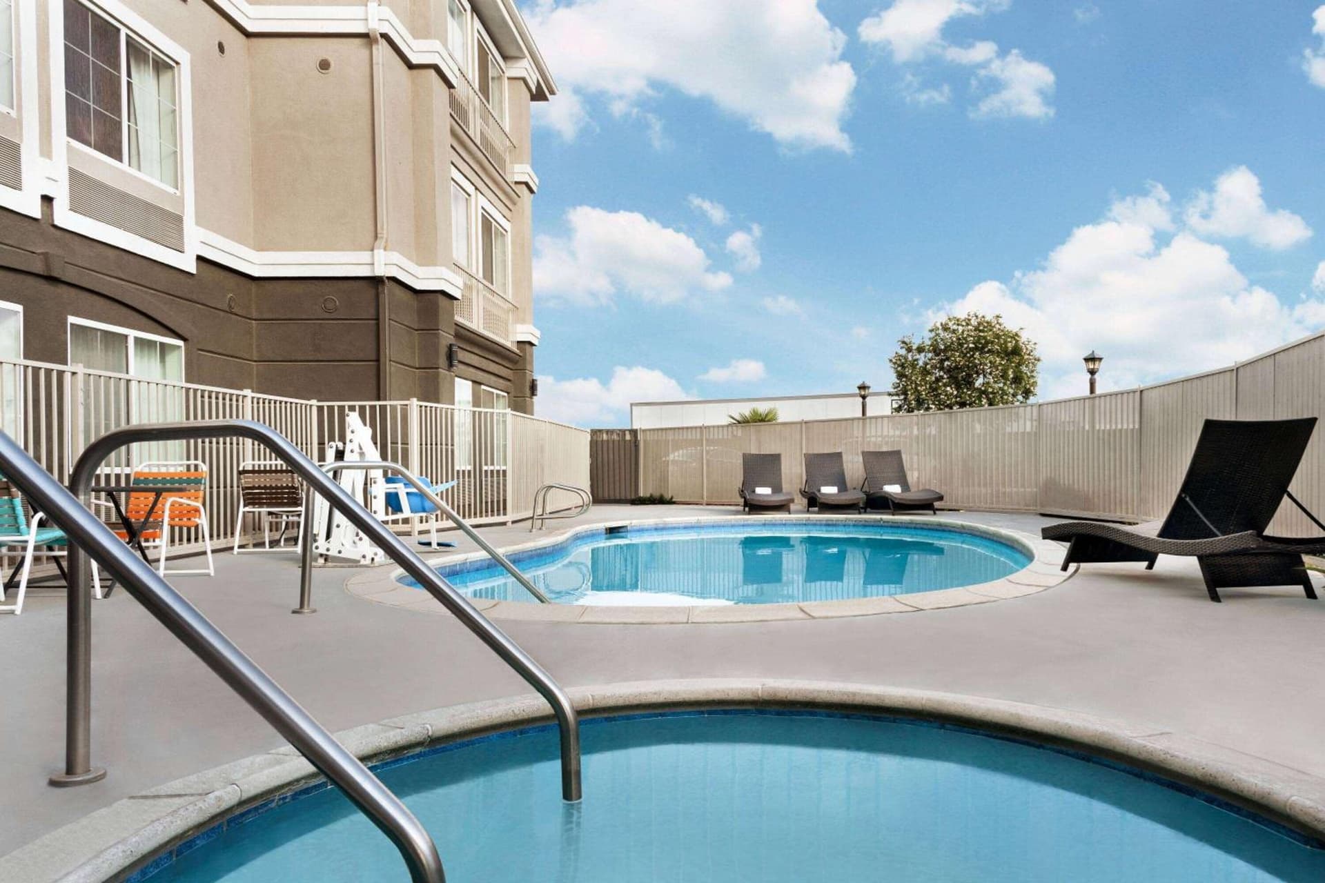 La Quinta by Wyndham Hesperia Victorville gallery photo in Hesperia, CA — image 43