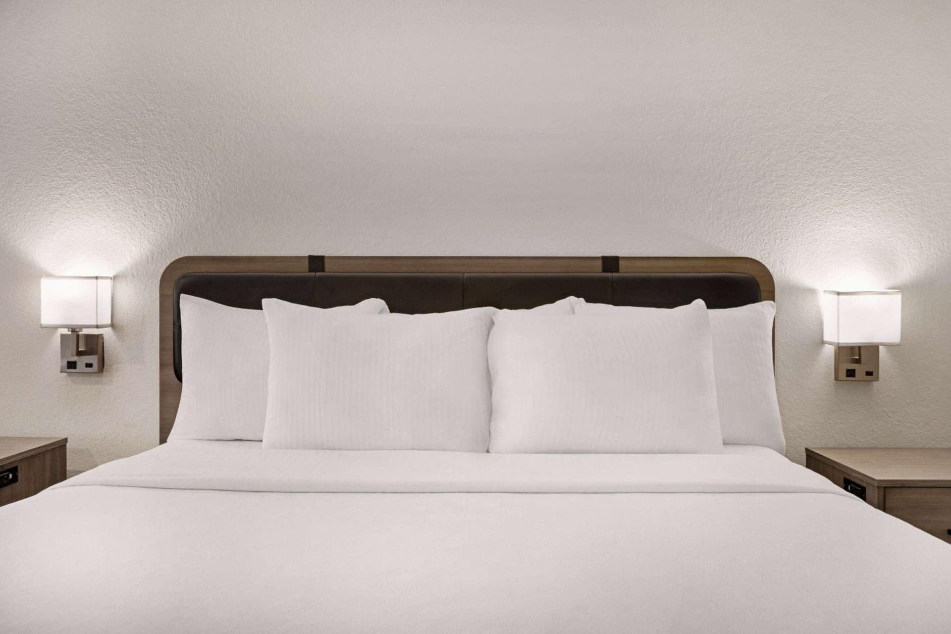 La Quinta by Wyndham Hesperia Victorville gallery photo in Hesperia, CA — image 40
