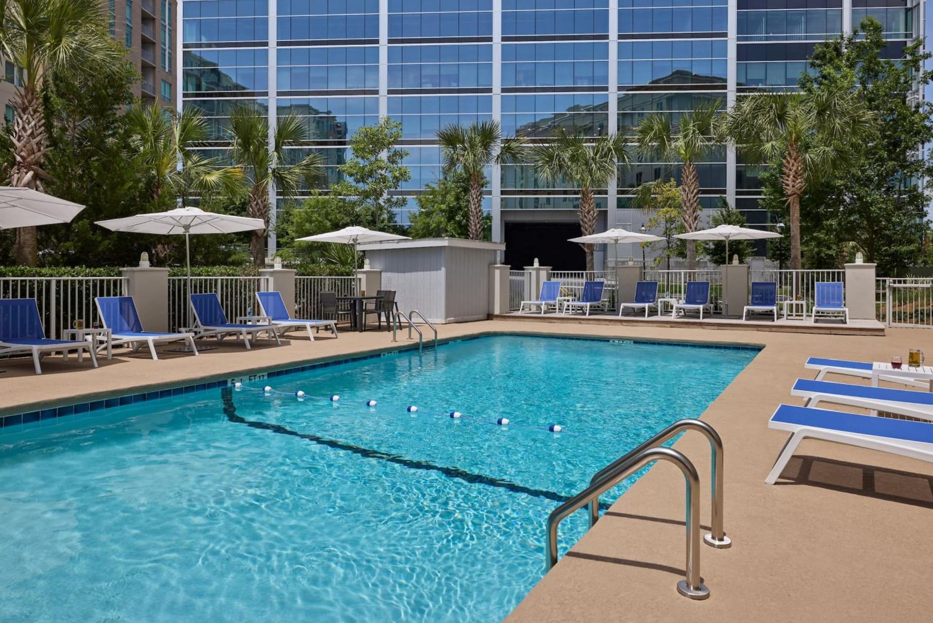 Holiday Inn Express & Suites Charleston DWTN - Medical CTR by IHG gallery photo in Charleston, SC — image 34