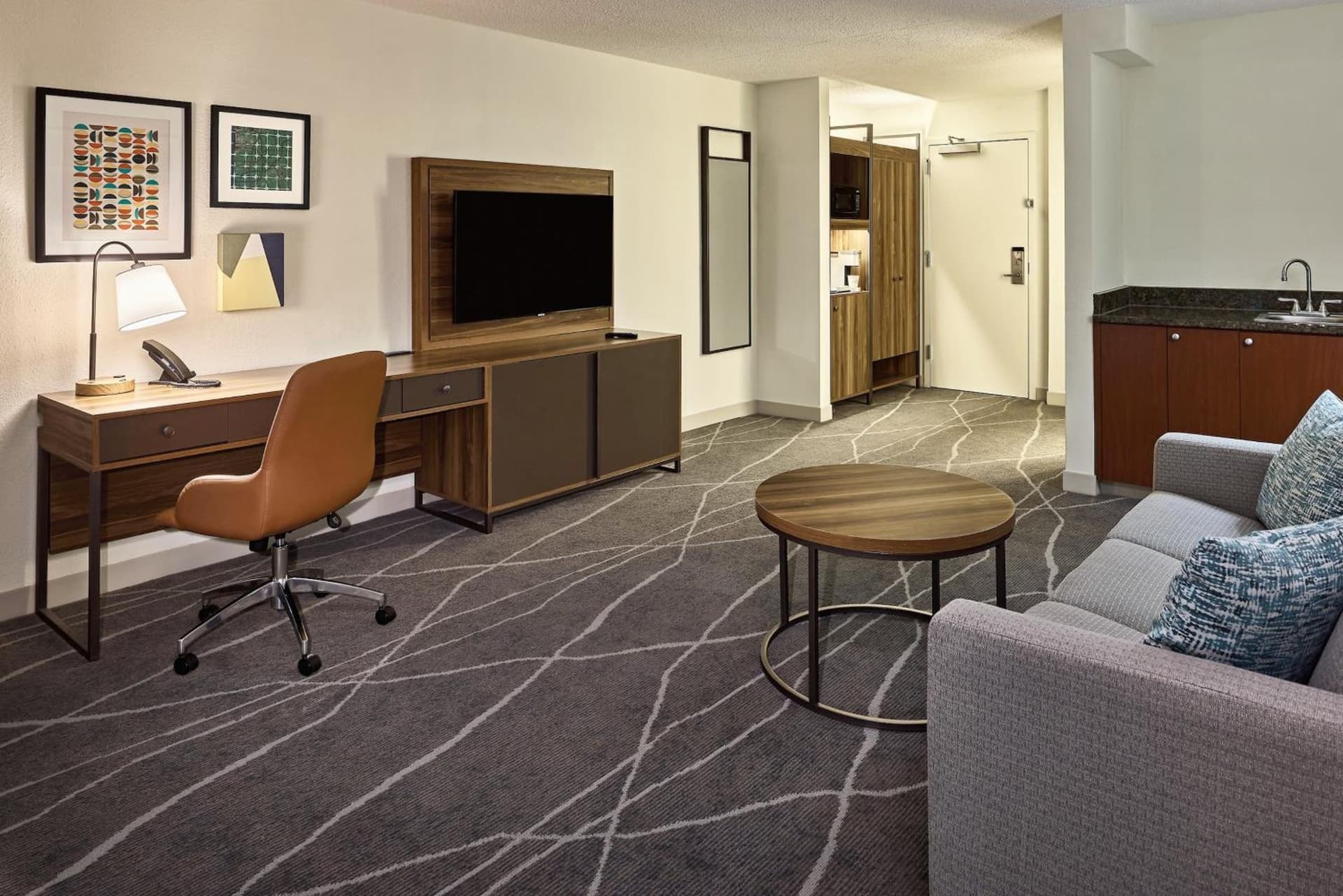 Holiday Inn Express & Suites Charleston DWTN - Medical CTR by IHG gallery photo in Charleston, SC — image 4