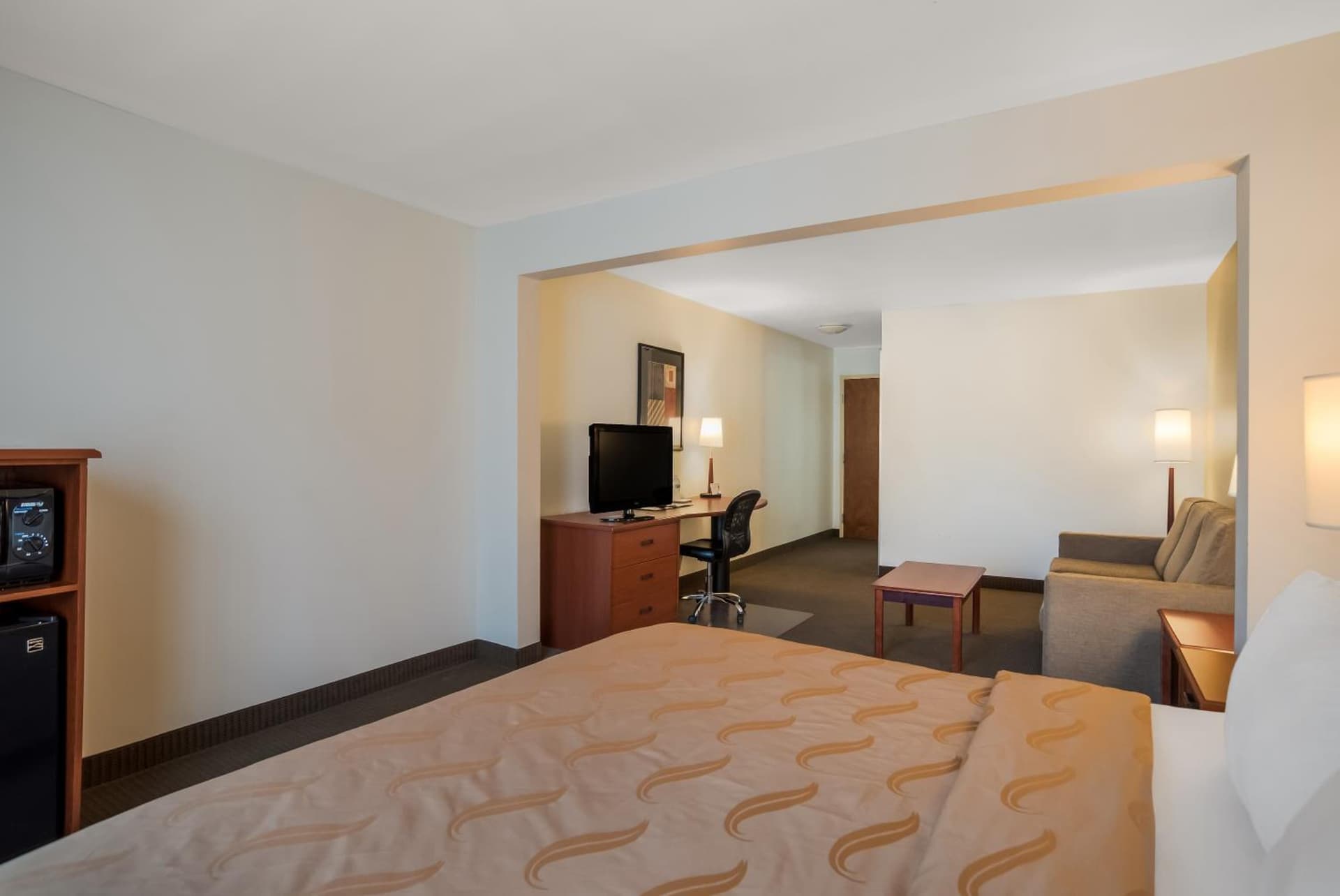 Quality Inn & Suites Chambersburg Northeast gallery photo in Chambersburg, PA — image 58