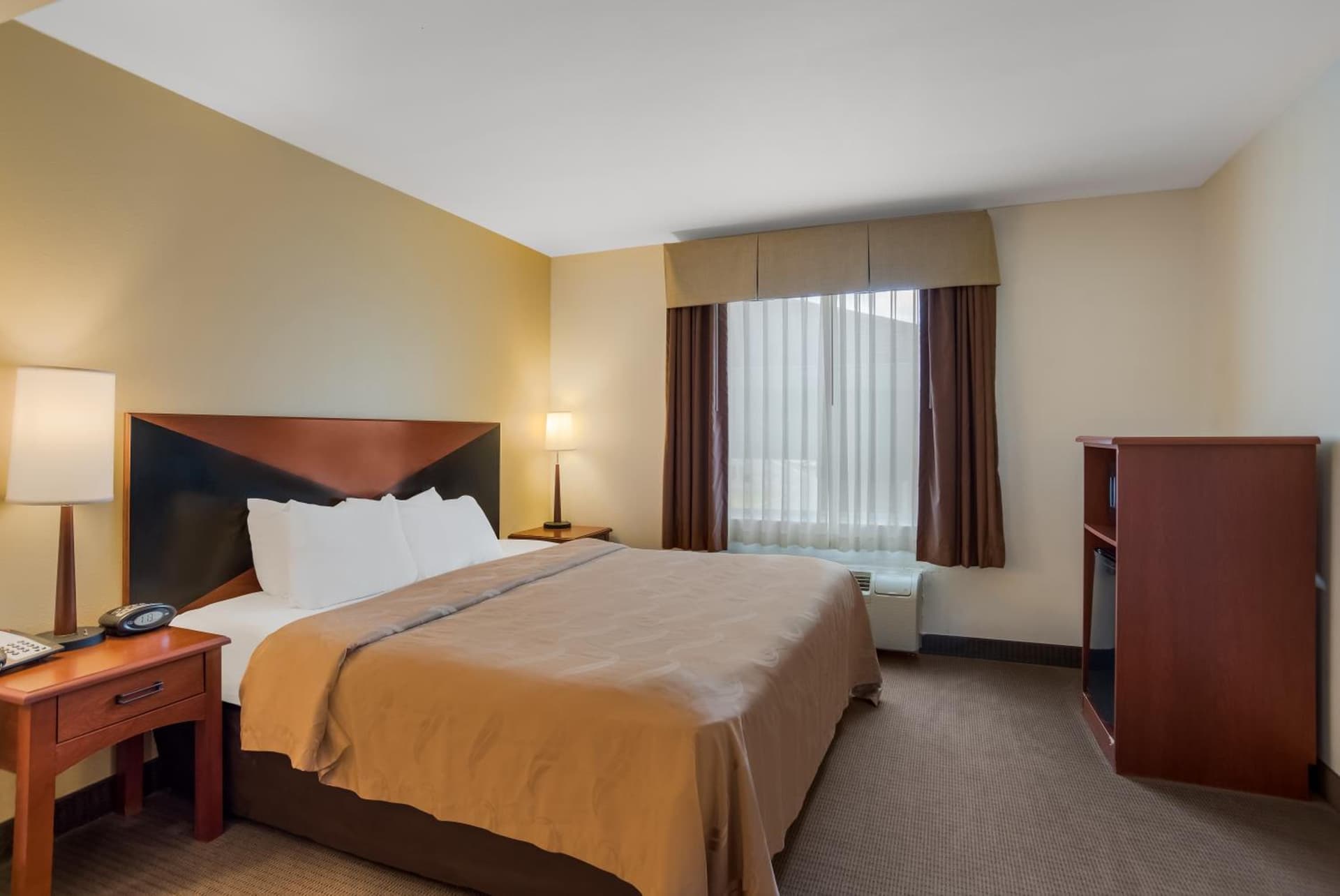 Quality Inn & Suites Chambersburg Northeast gallery photo in Chambersburg, PA — image 43