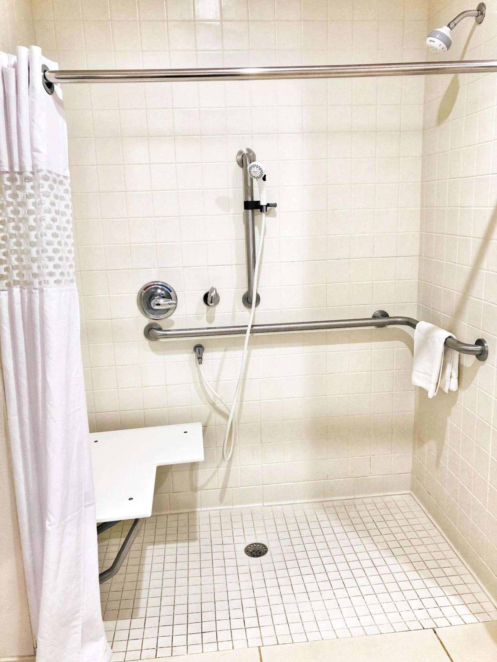 Hampton Inn Augusta Fort Eisenhower property views in Augusta, GA — gallery photo 3