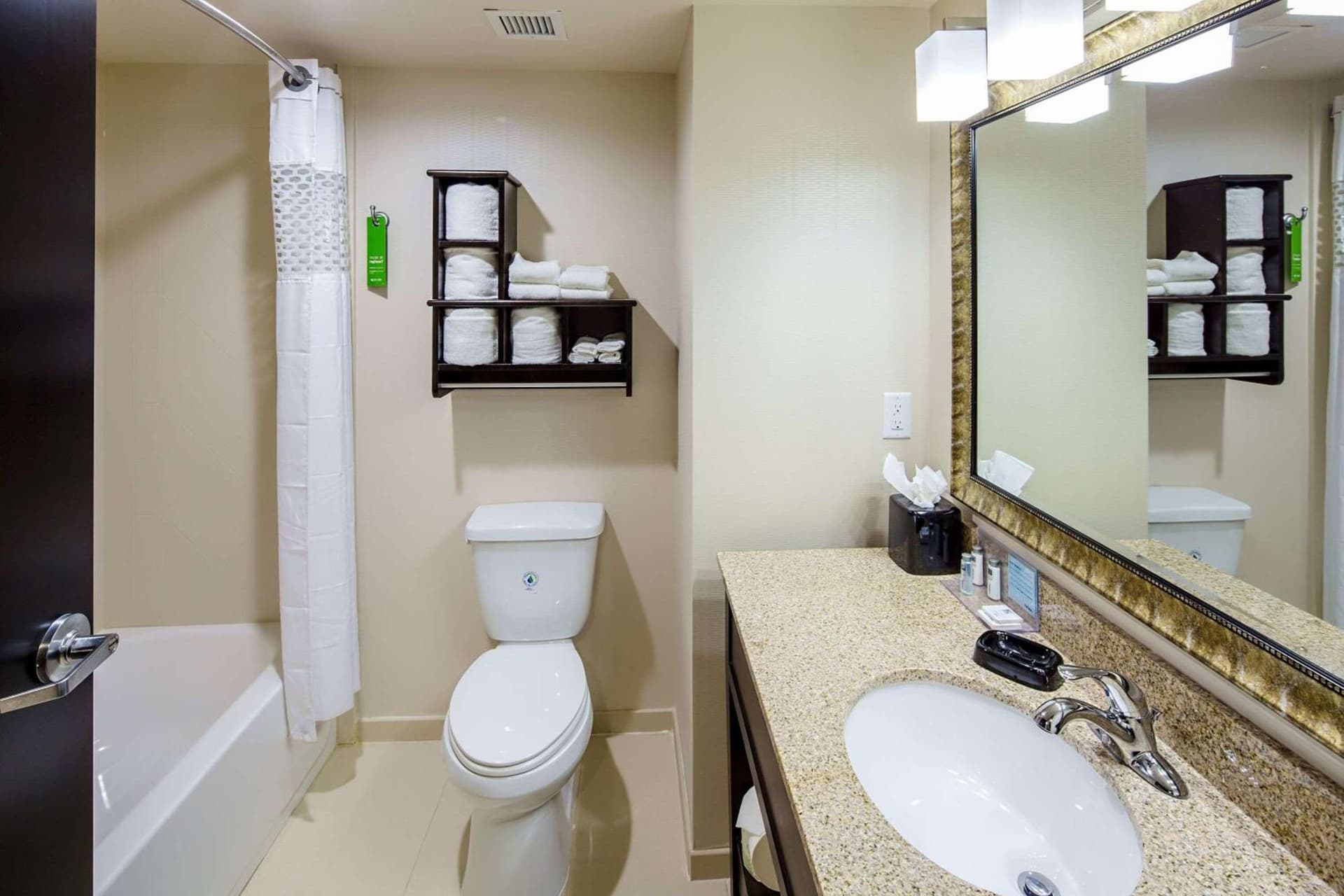 Hampton Inn Augusta Fort Eisenhower gallery photo in Augusta, GA — image 11