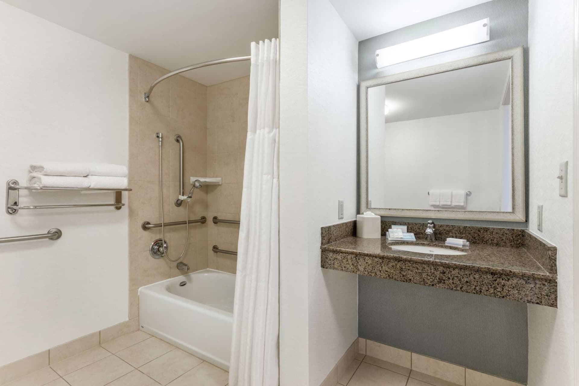 Hilton Garden Inn Albany-SUNY Area gallery photo in Albany, NY — image 7