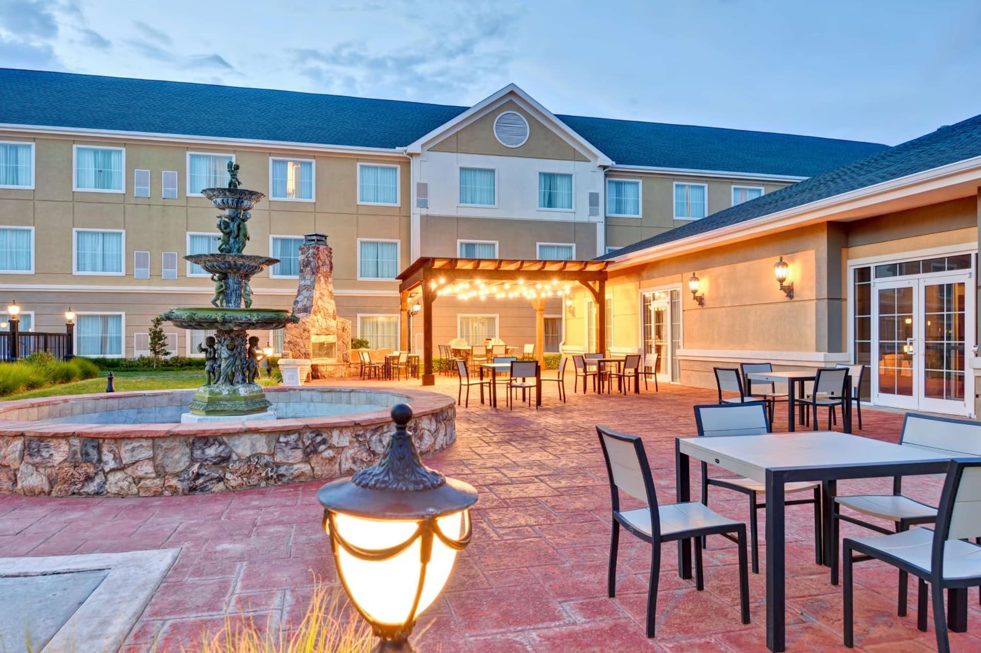 Homewood Suites by Hilton Amarillo interior in Amarillo, TX — gallery photo 2