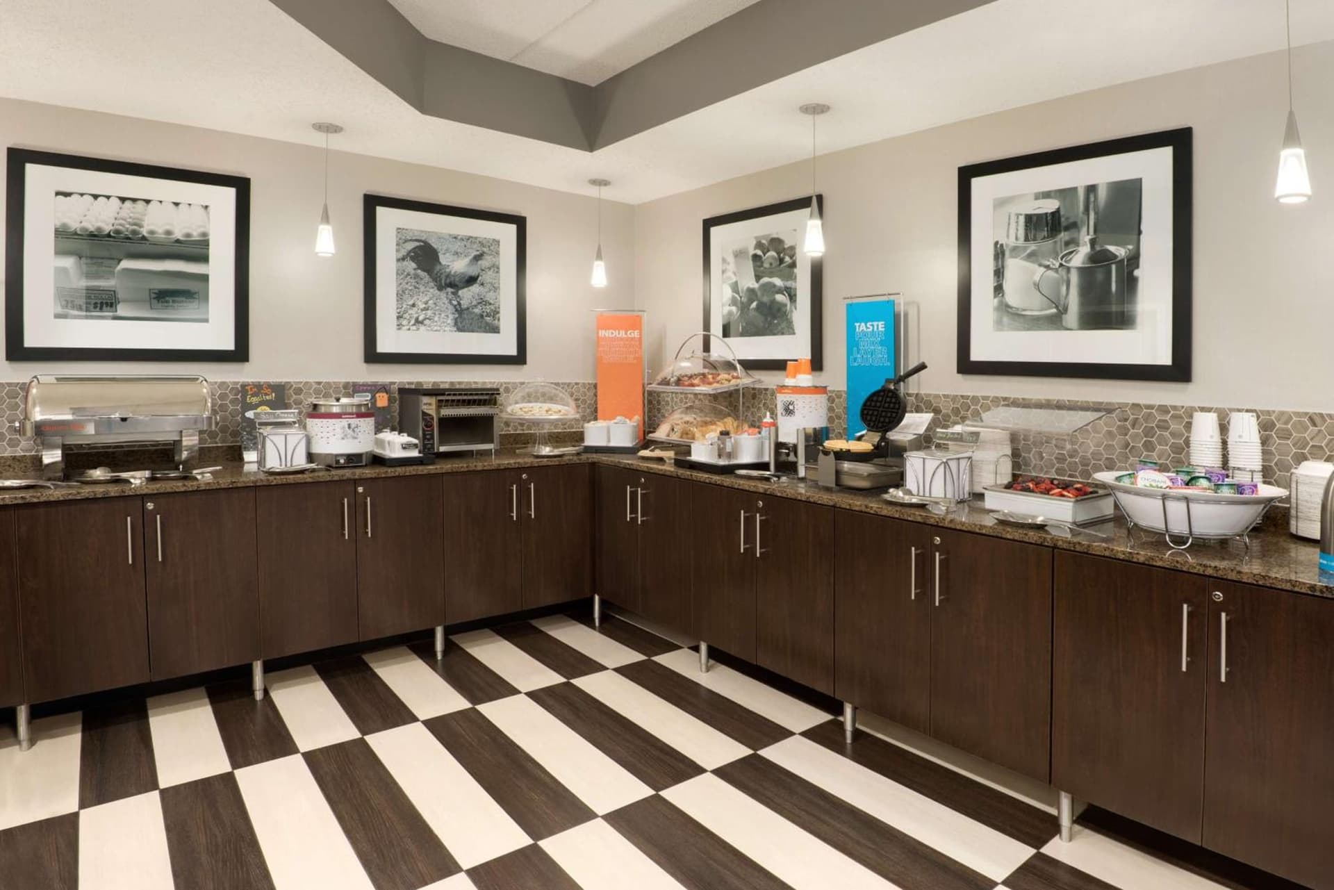 Hampton Inn Appleton-Fox River Mall Area property views in Appleton, WI — gallery photo 3
