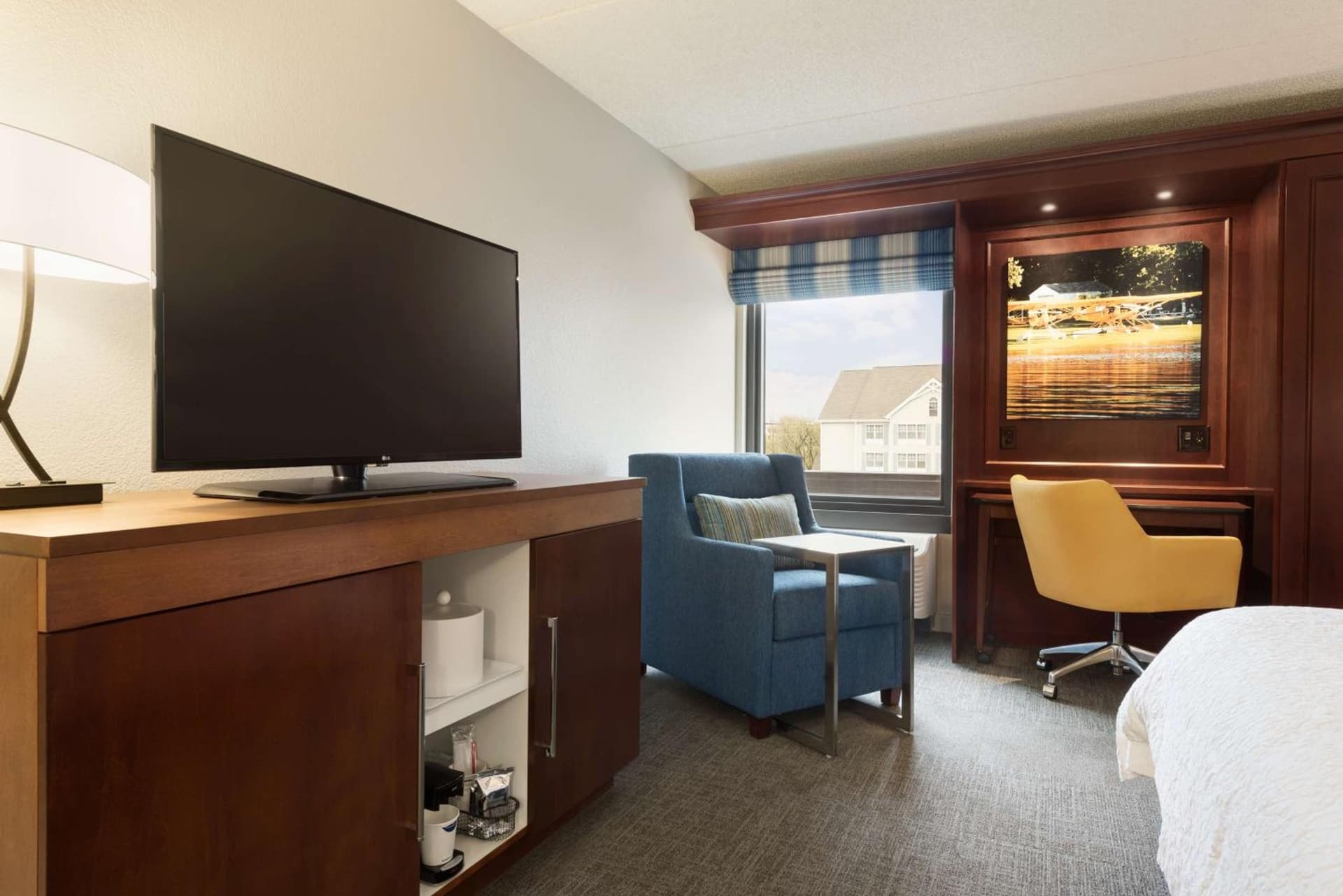 Hampton Inn Appleton-Fox River Mall Area gallery photo in Appleton, WI — image 7