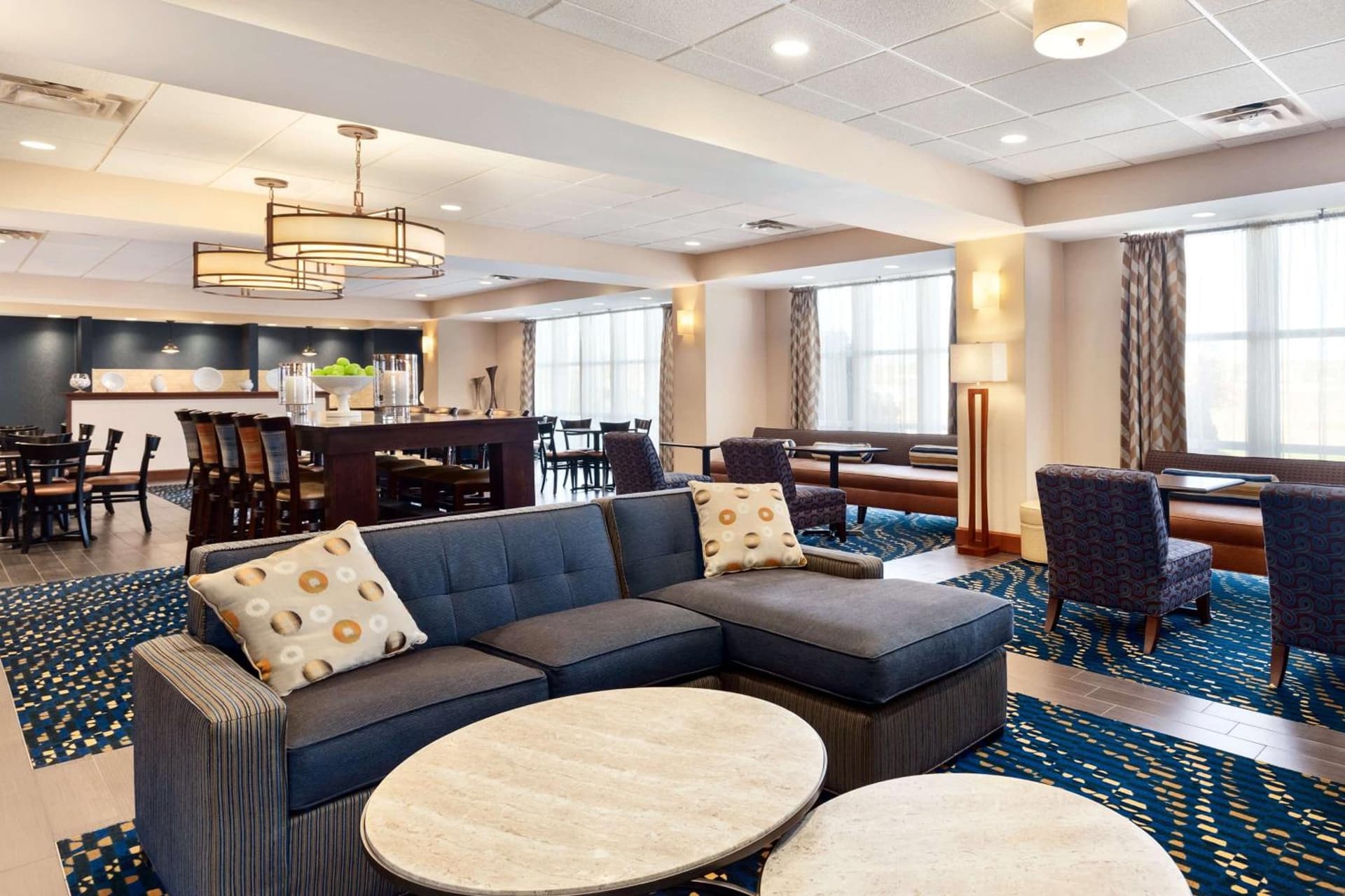 Hampton Inn Watertown interior in Watertown, NY — gallery photo 2