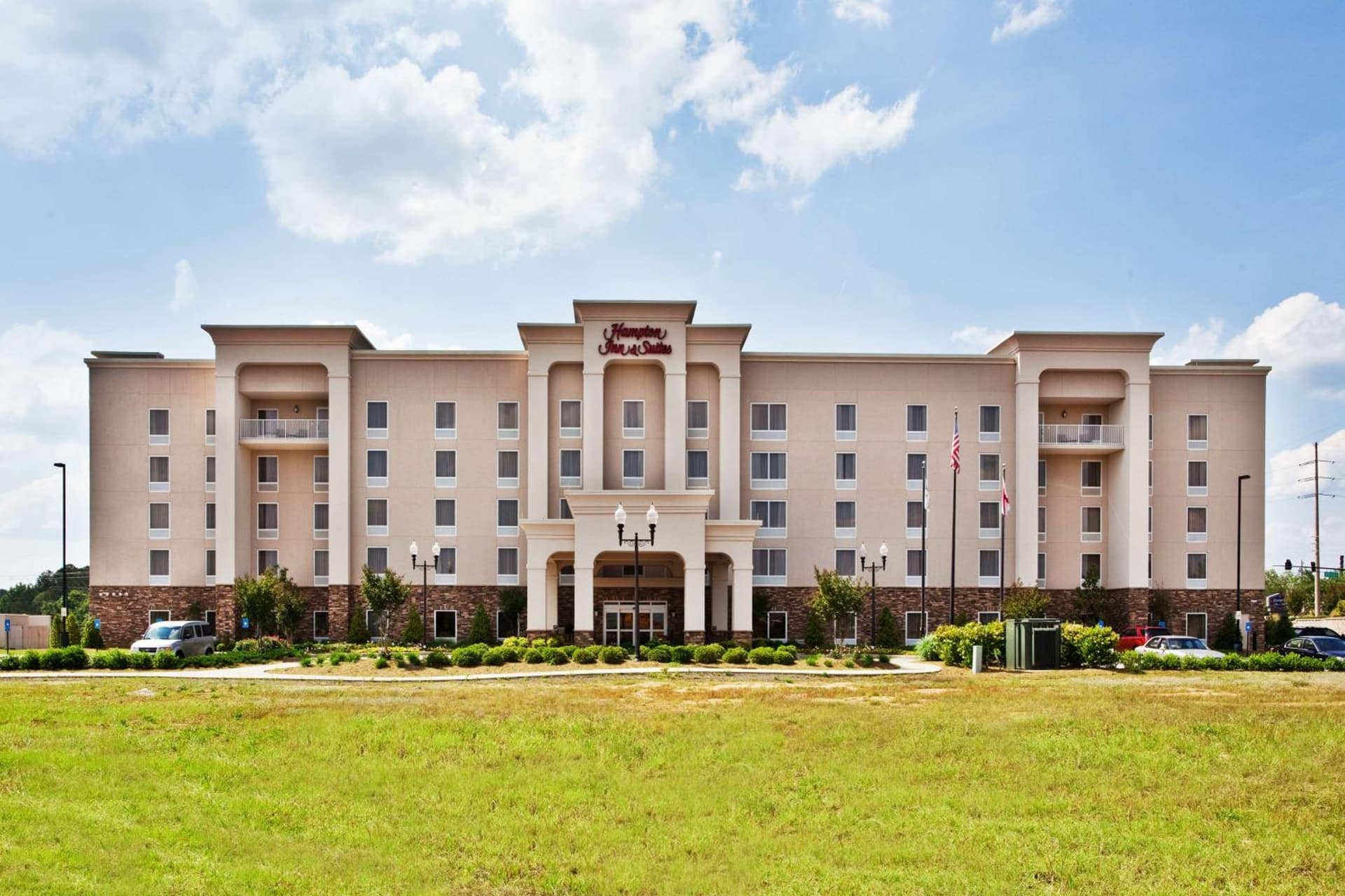 Hampton Inn & Suites Lanett/West Point property views in Lanett, AL — gallery photo 3