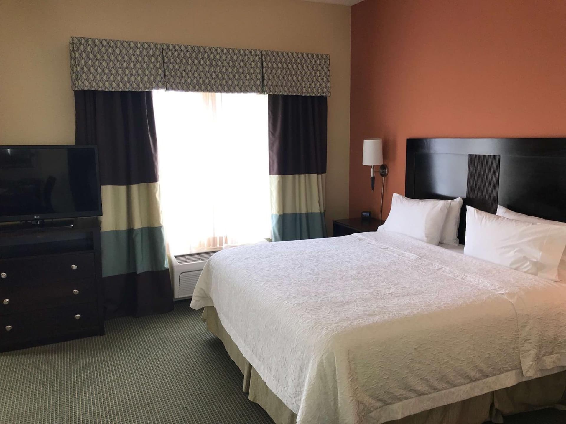 Hampton Inn and Suites Austin - Lakeway gallery photo in Lakeway, TX — image 26