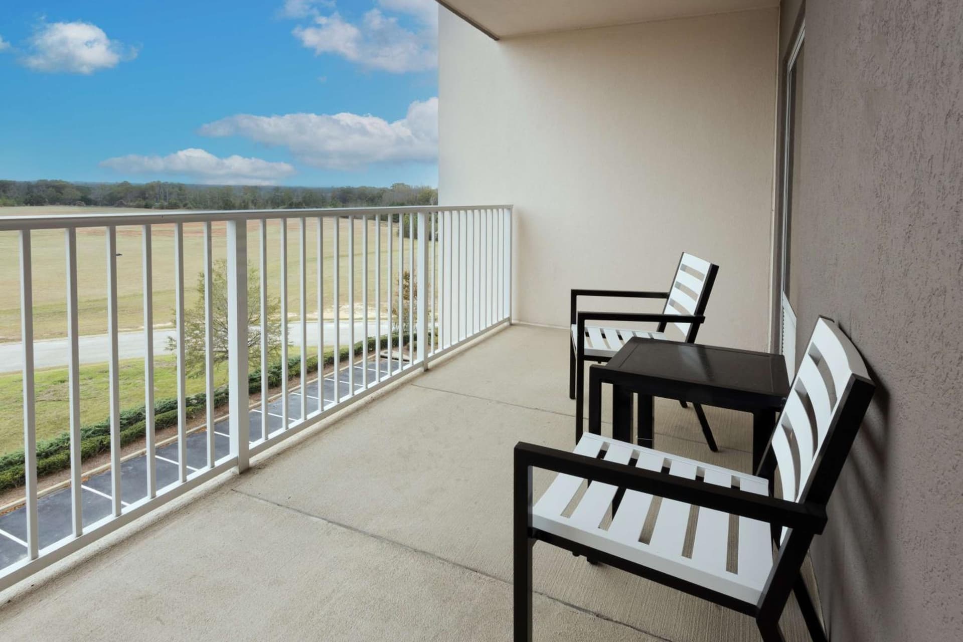 Hampton Inn & Suites Lanett/West Point gallery photo in Lanett, AL — image 41