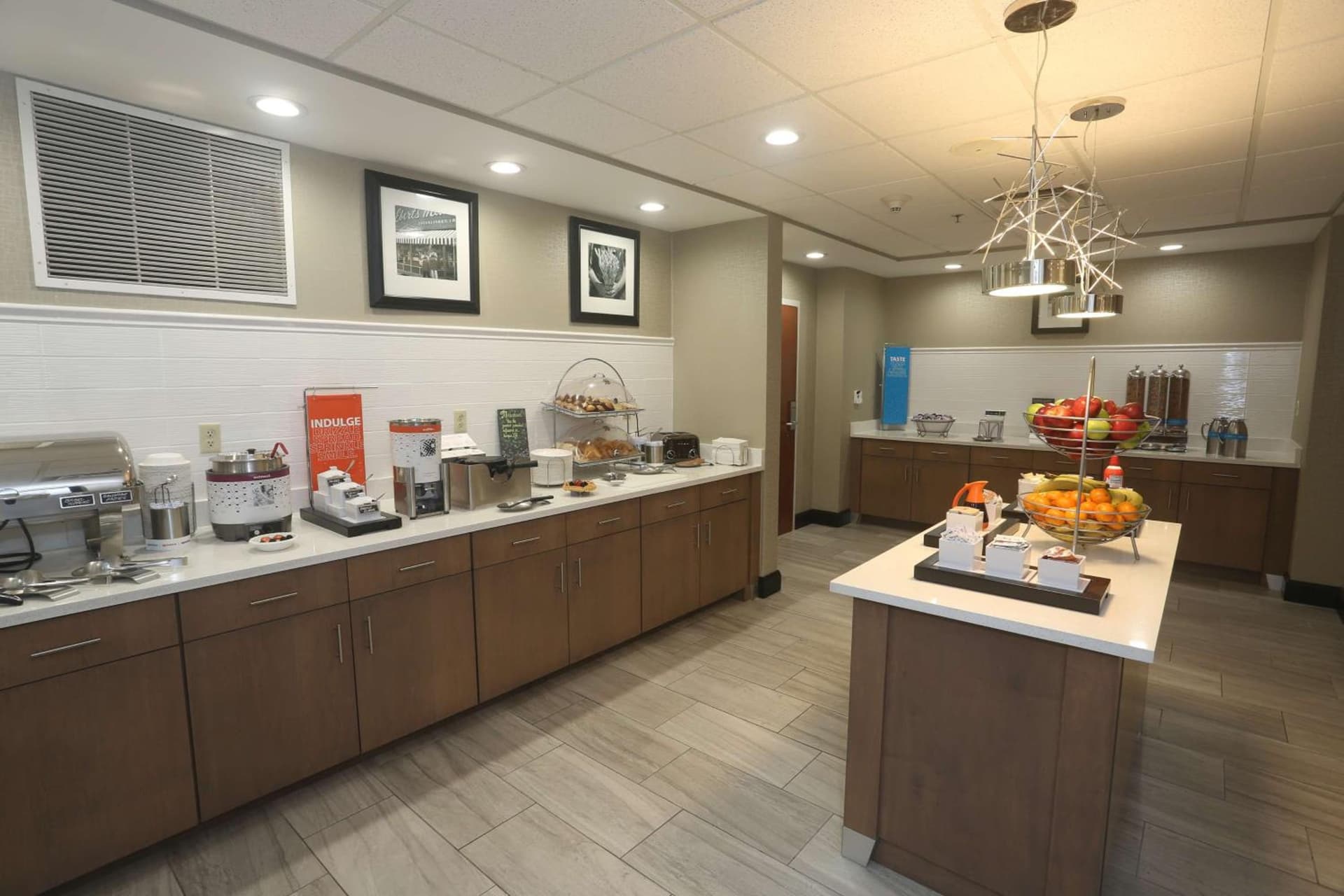 Hampton Inn Owego gallery photo in Owego — image 16