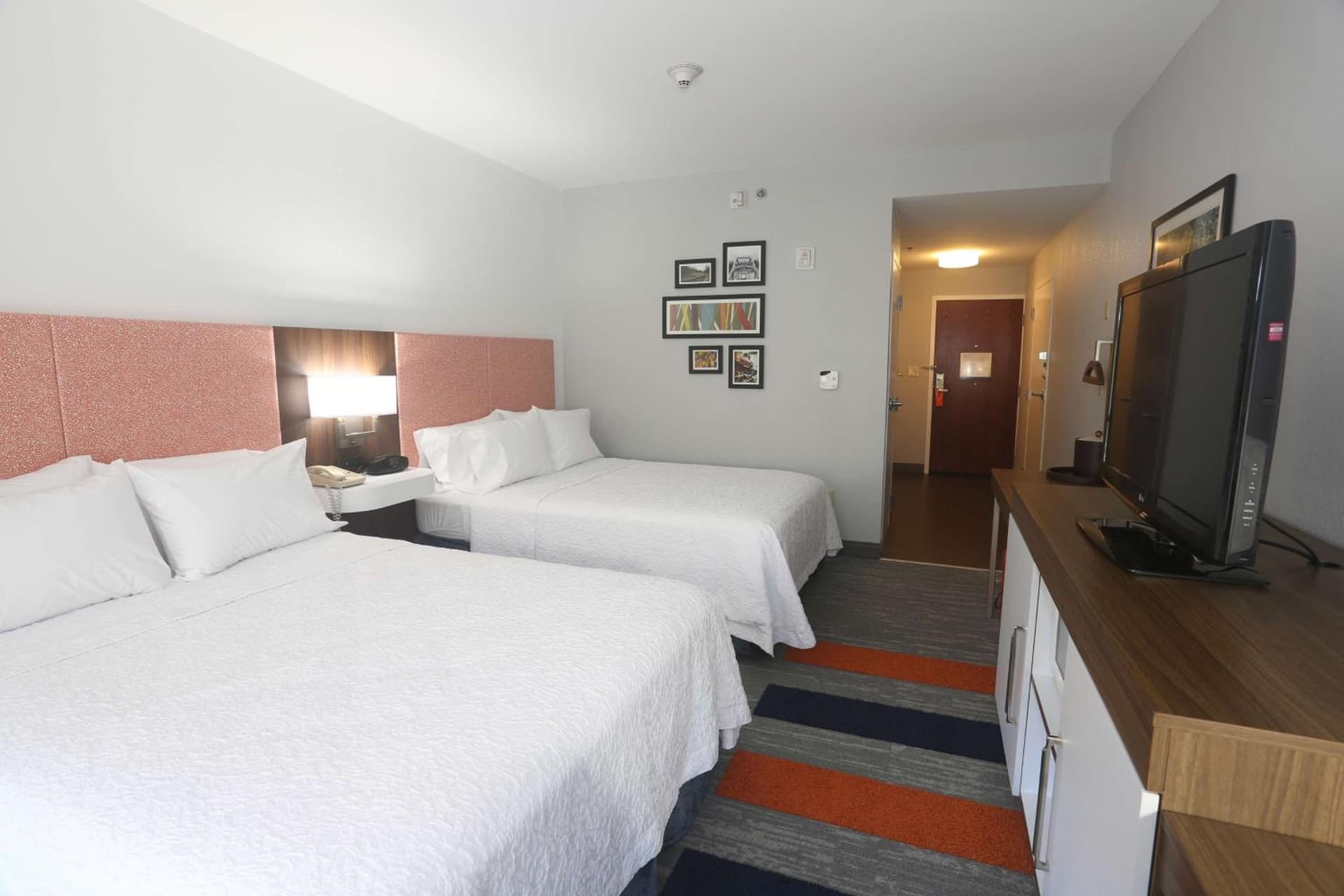 Hampton Inn Owego gallery photo in Owego — image 19