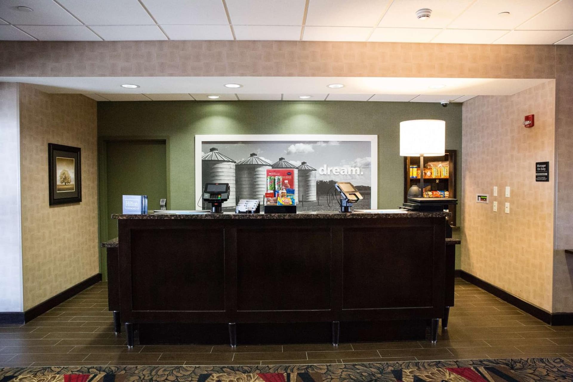 Hampton Inn & Suites Bismarck Northwest gallery photo in Bismarck, ND — image 14