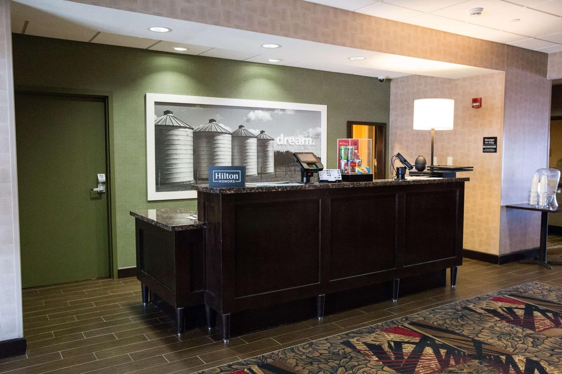 Hampton Inn & Suites Bismarck Northwest gallery photo in Bismarck, ND — image 28