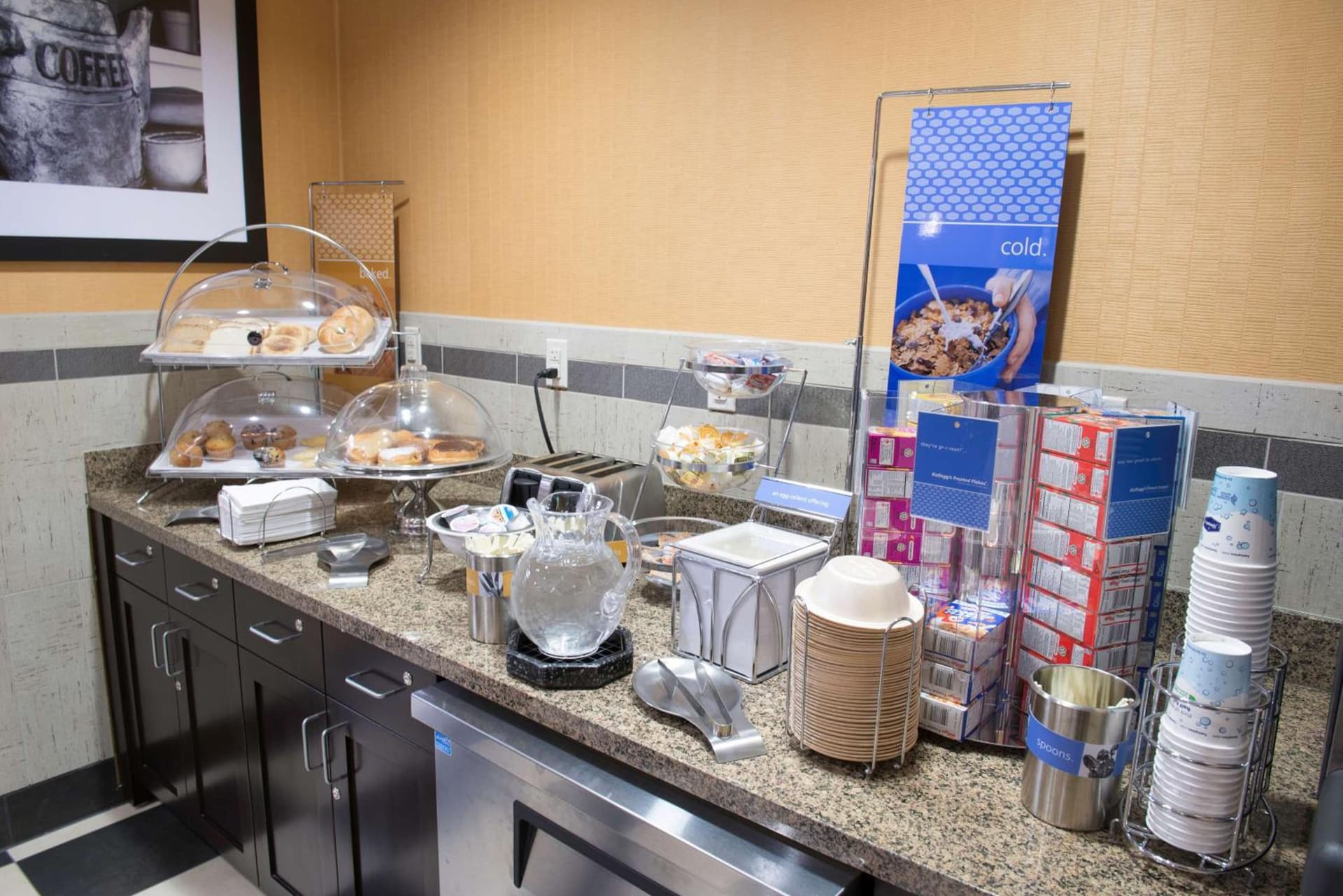 Hampton Inn & Suites Bismarck Northwest gallery photo in Bismarck, ND — image 26