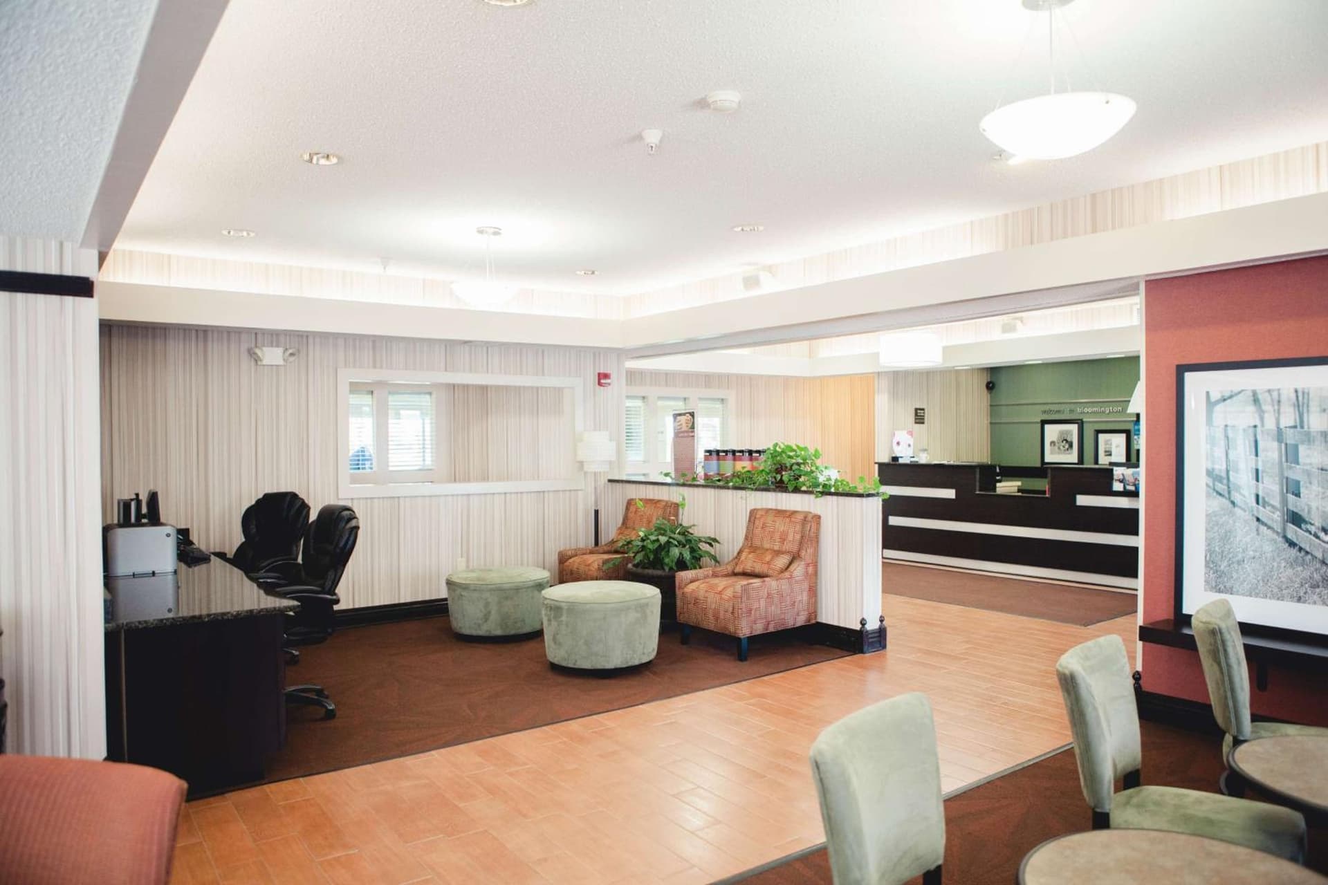 Hampton Inn Bloomington West property views in Bloomington, IL — gallery photo 3