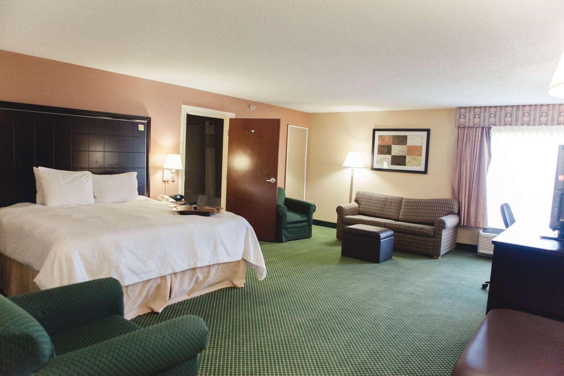 Hampton Inn Bloomington West gallery photo in Bloomington, IL — image 21
