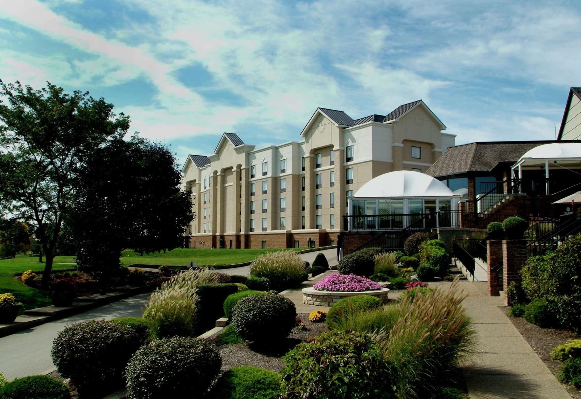 Hampton Inn & Suites Blairsville property views in Blairsville, PA — gallery photo 3