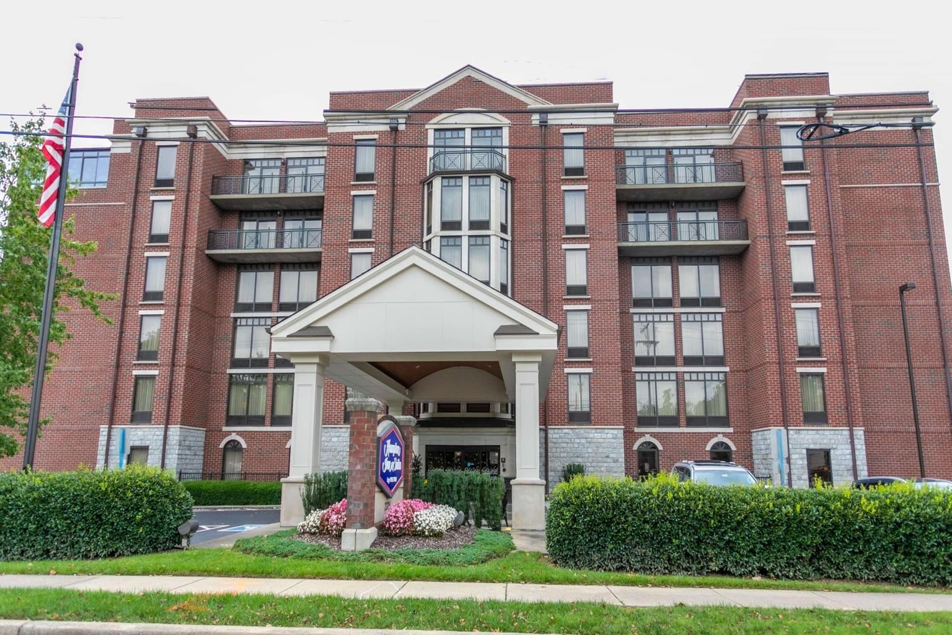 Hampton Inn & Suites Nashville-Green Hills featured exterior or lobby in Nashville, TN — similar hotel