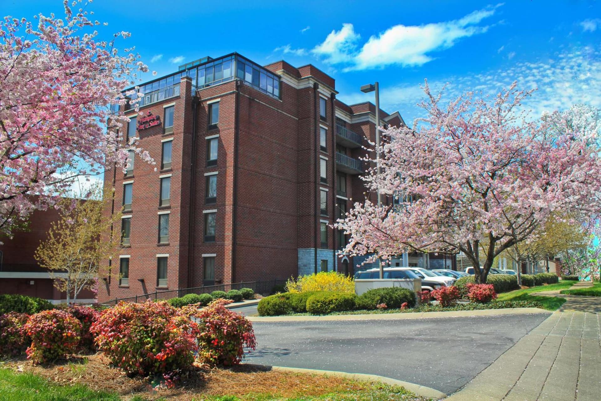 Hampton Inn & Suites Nashville-Green Hills property views in Nashville, TN — gallery photo 3