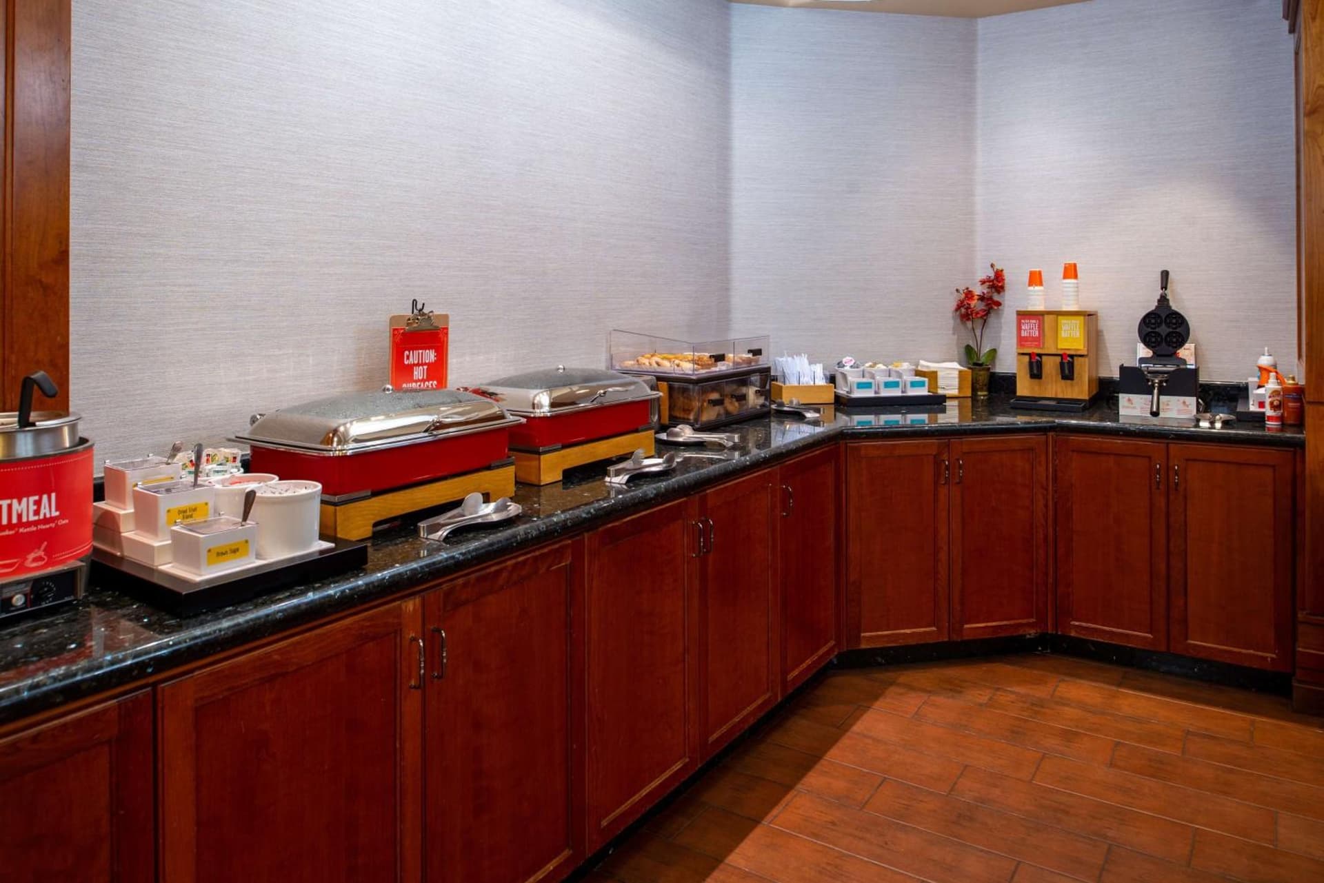 Hampton Inn & Suites Boise/Spectrum gallery photo in Boise, ID — image 91