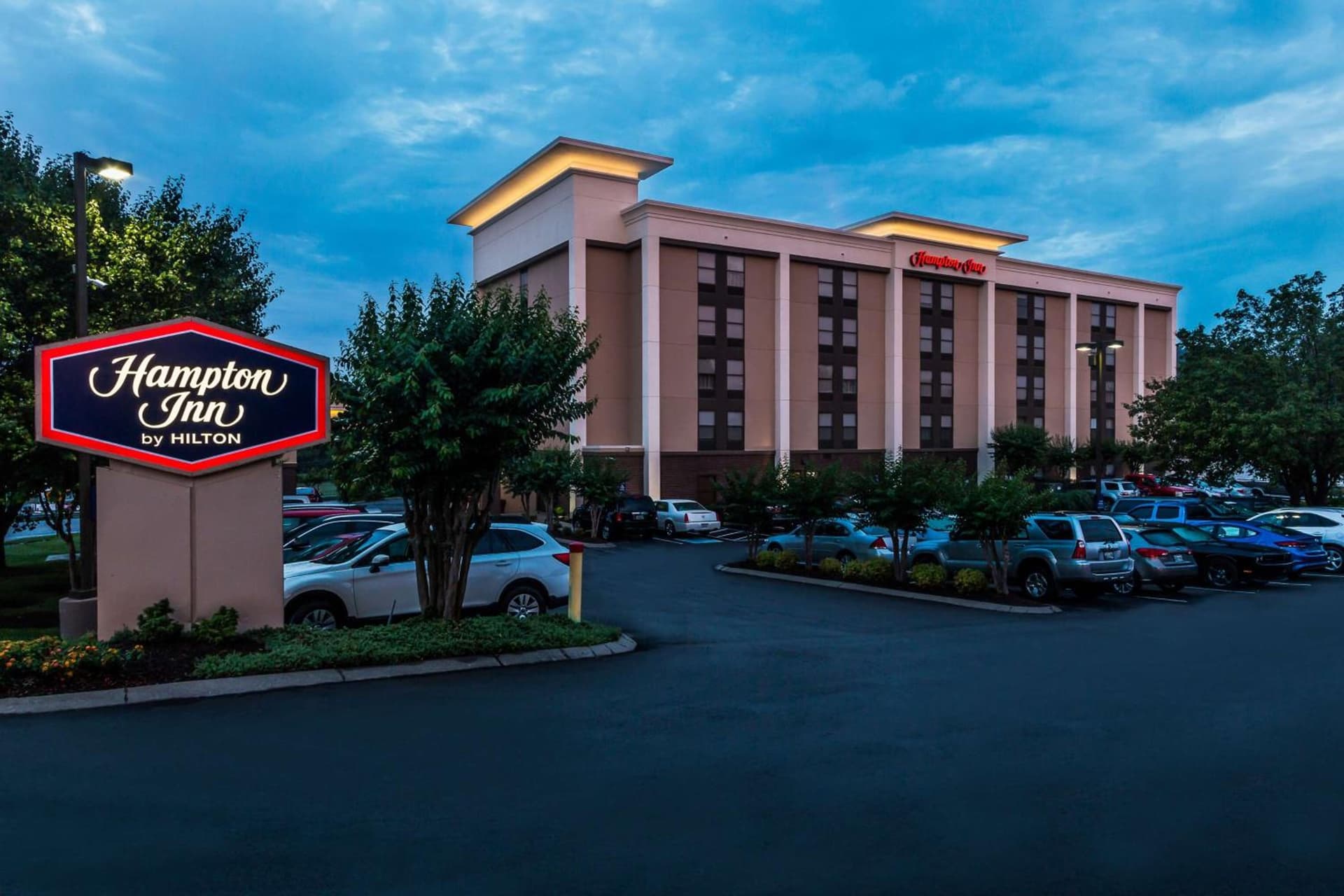 Hampton Inn Bellevue/Nashville I-40 West interior in Bellevue — gallery photo 2